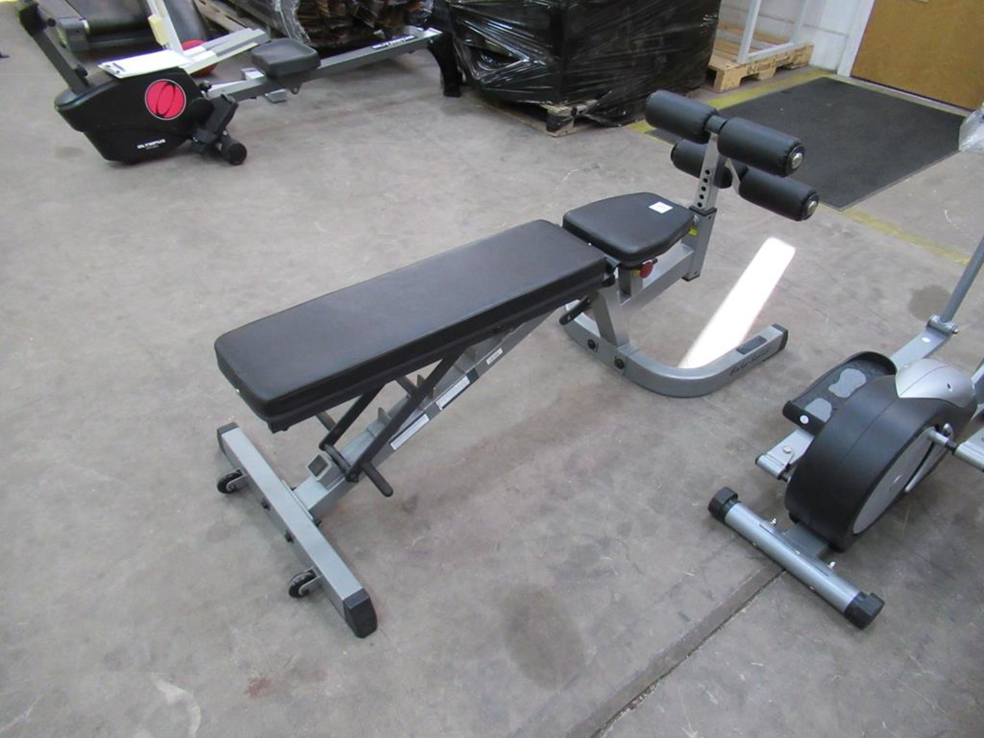 A Body Solid Adjustable Bench