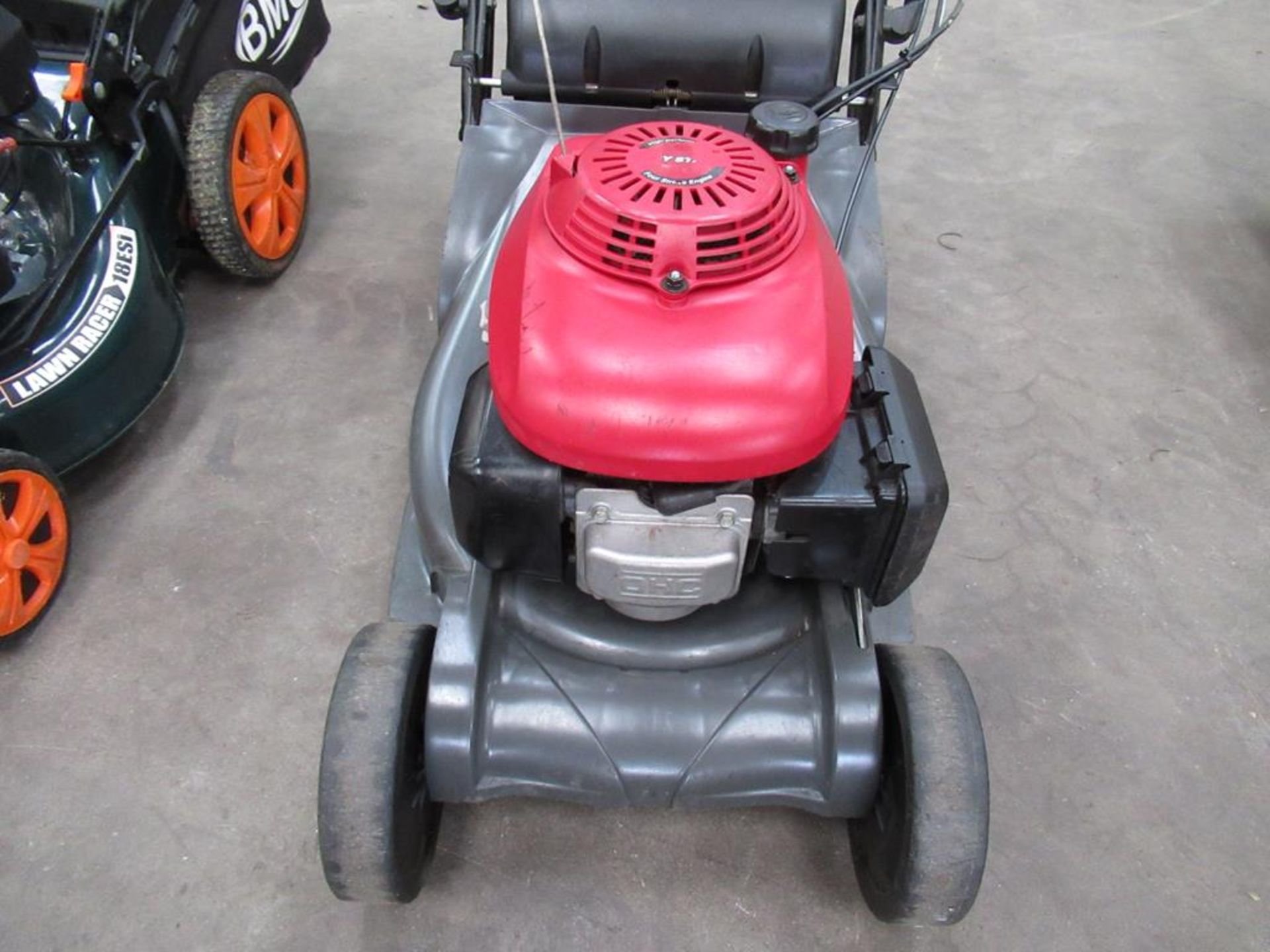 Honda HRX426QXE 17" Rear Roller Rotary Lawnmower - Image 2 of 3