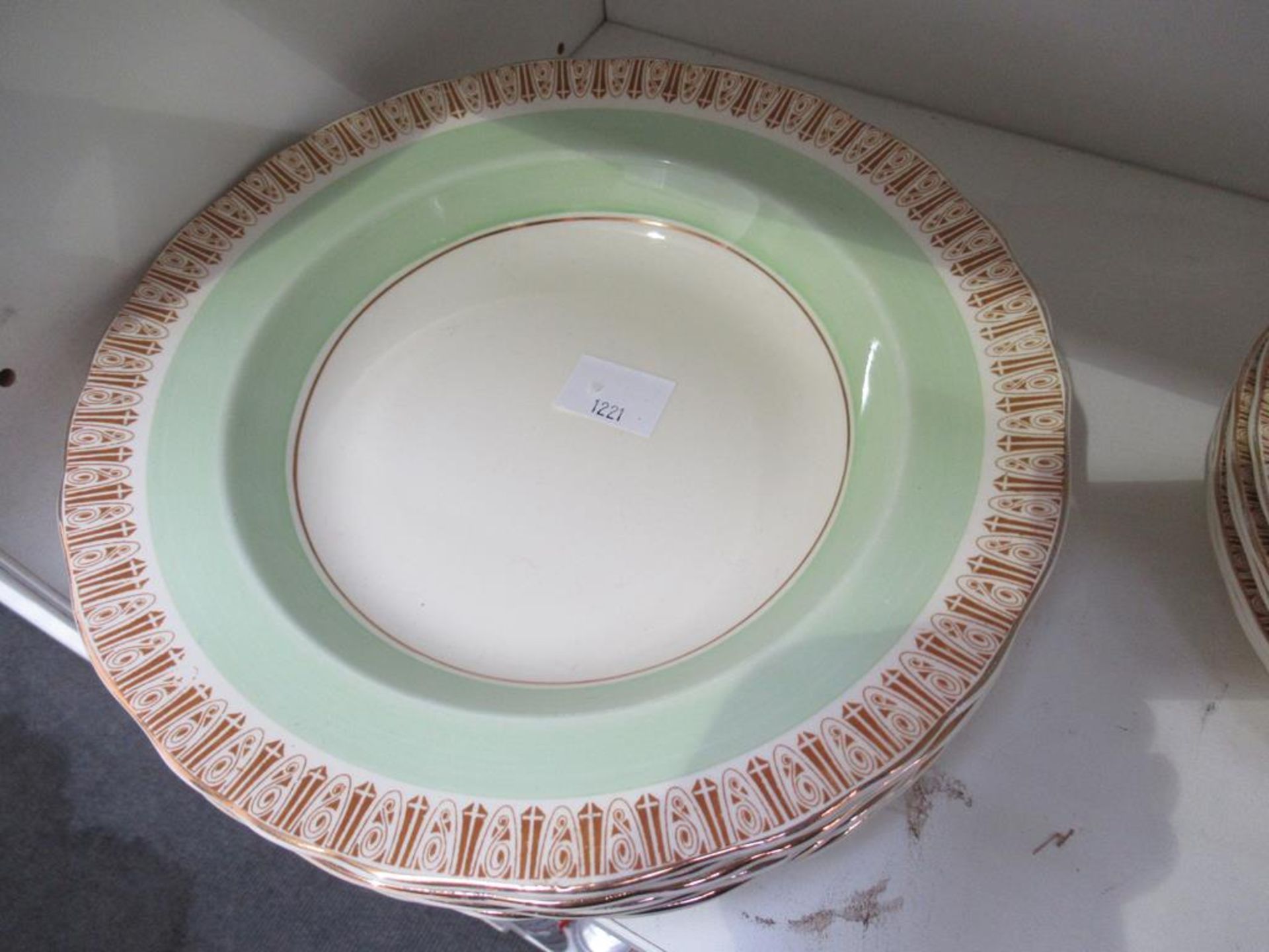Thirty Piece Wedgewood and Co Part Dinner Service - Image 8 of 9