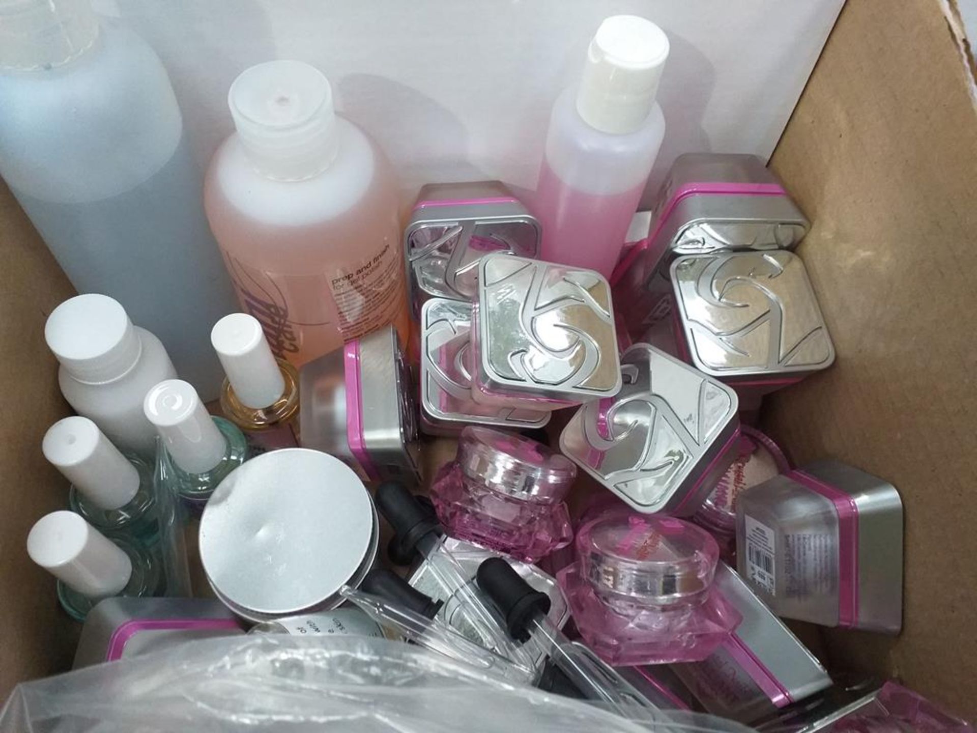 3 Boxes of manicure items - Image 10 of 14