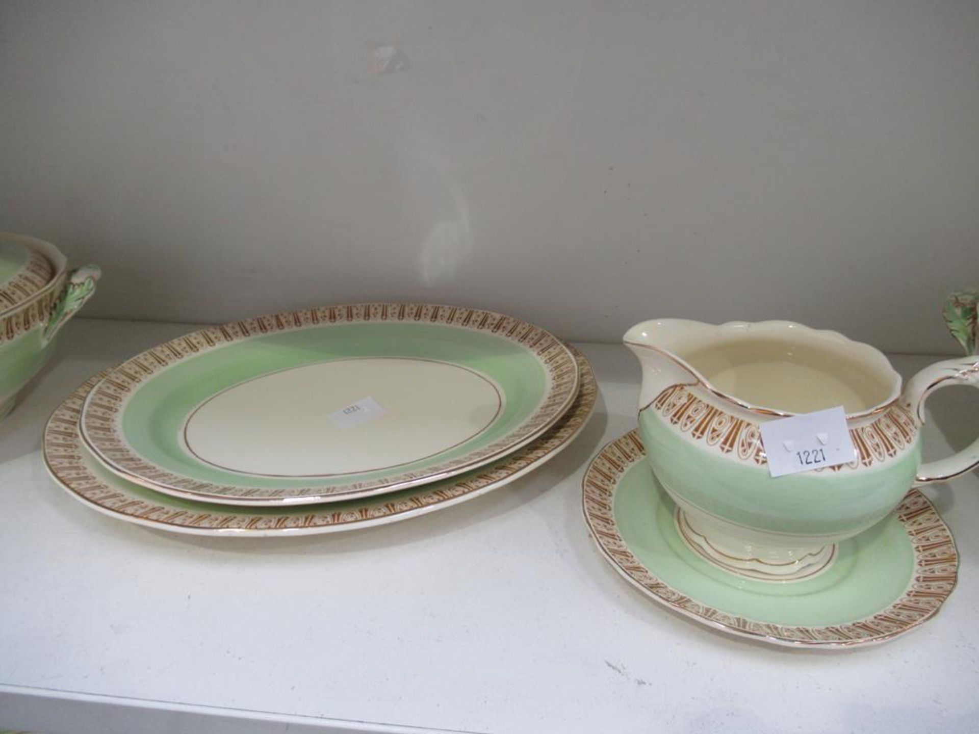 Thirty Piece Wedgewood and Co Part Dinner Service - Image 3 of 9