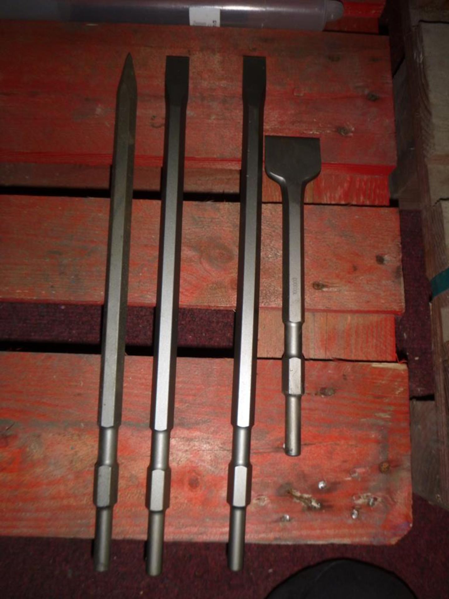 Set of Duotool Breaker Chisels - Image 2 of 2