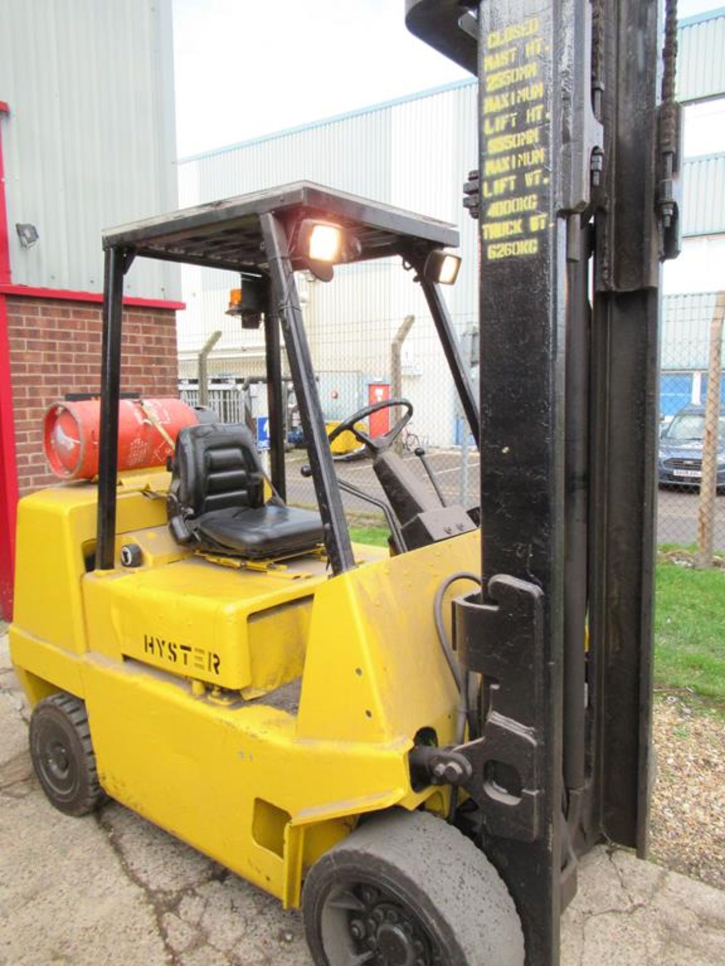 Hyster S4 OOXL Gas Powered Forklift - Image 5 of 14