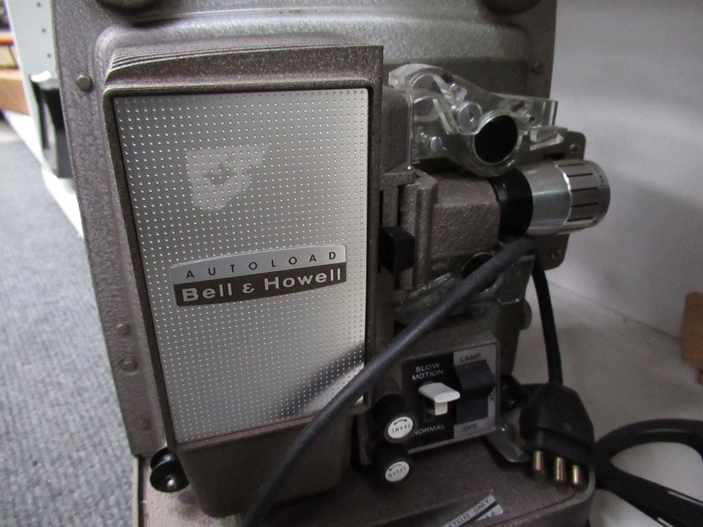 This is a Timed Online Auction on Bidspotter.co.uk, Click here to bid. Bell & Howell Reel to Reel - Image 2 of 10