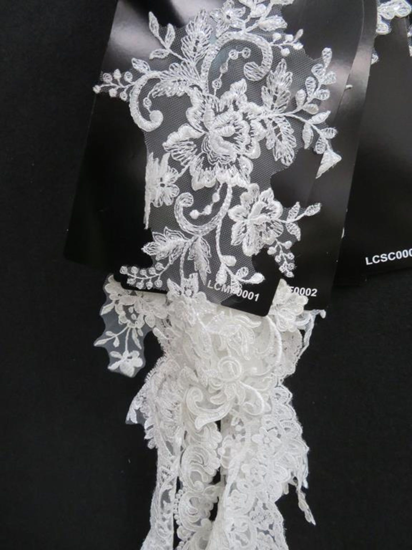 Selection of beaded/lacy bridal belts & accessories - Image 13 of 21