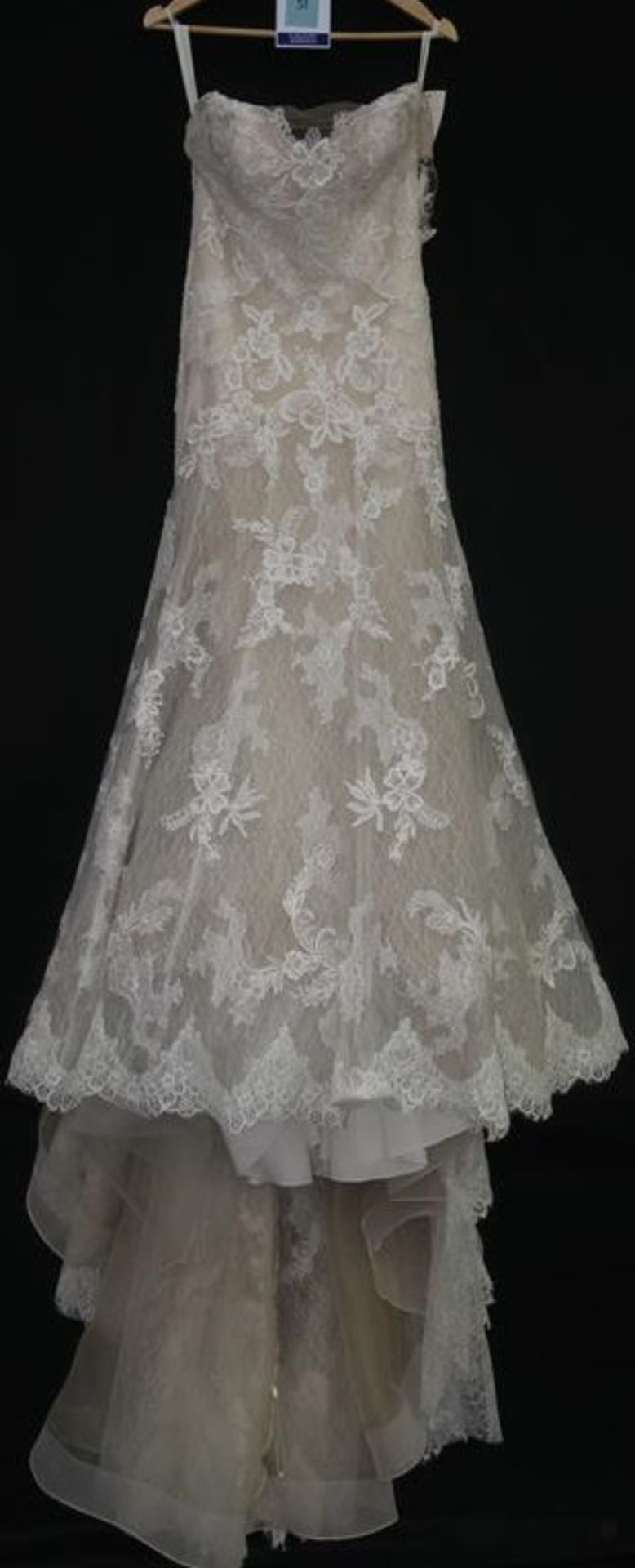 Modeca style Austria 16392 wedding dress - Image 2 of 7