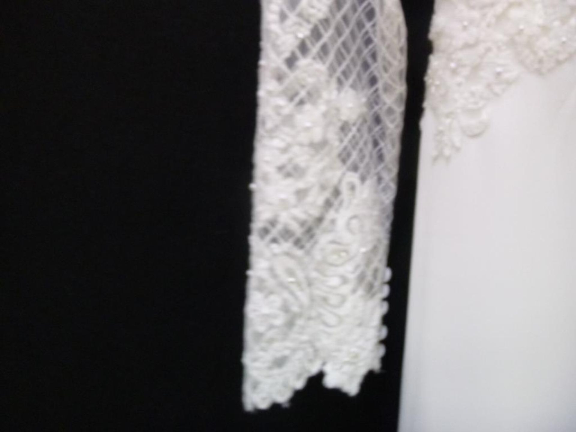 Modeca Darlington wedding dress - Image 4 of 10