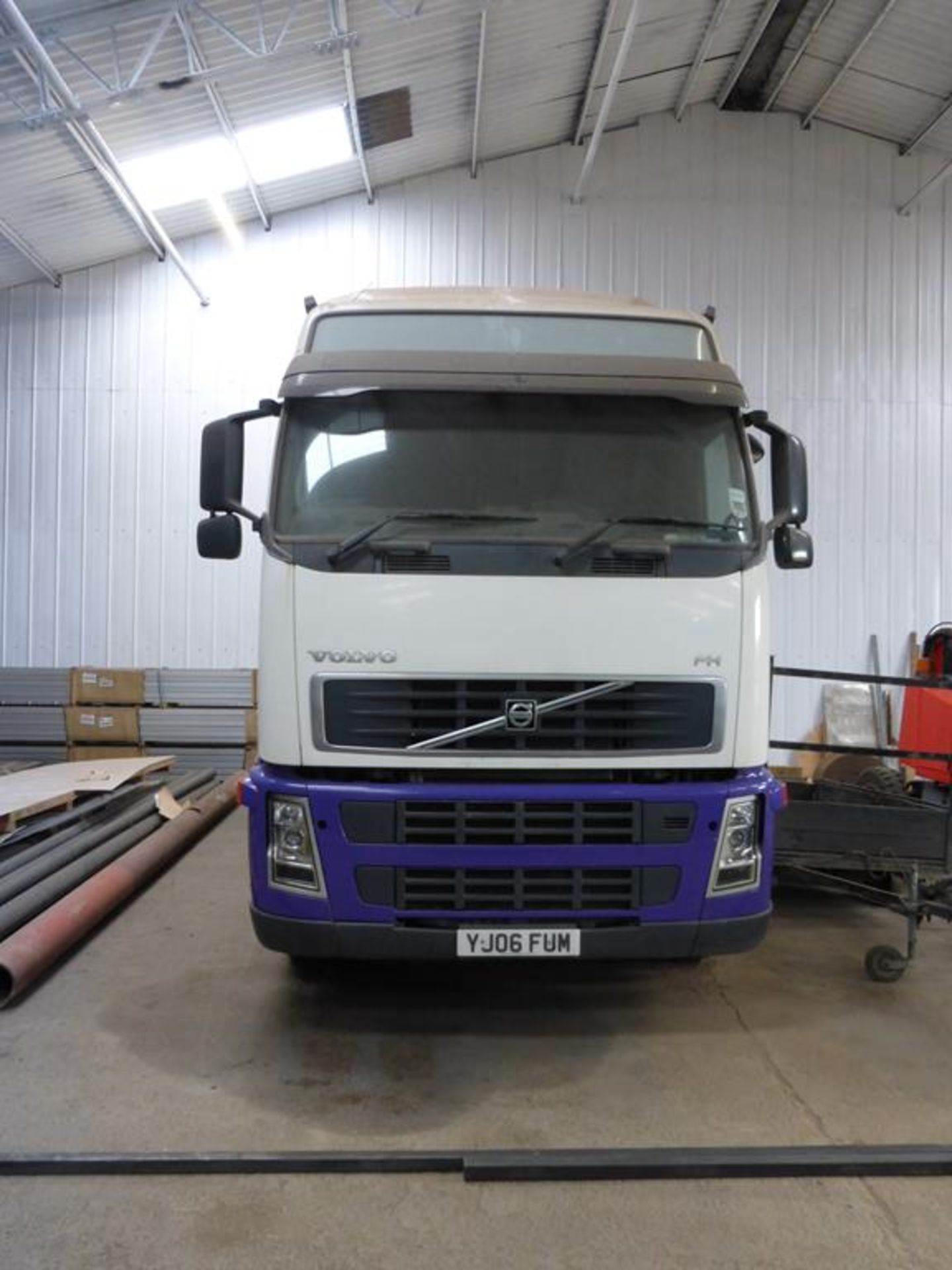 2006 Volvo FH12-16 Triaxle Tractor Unit