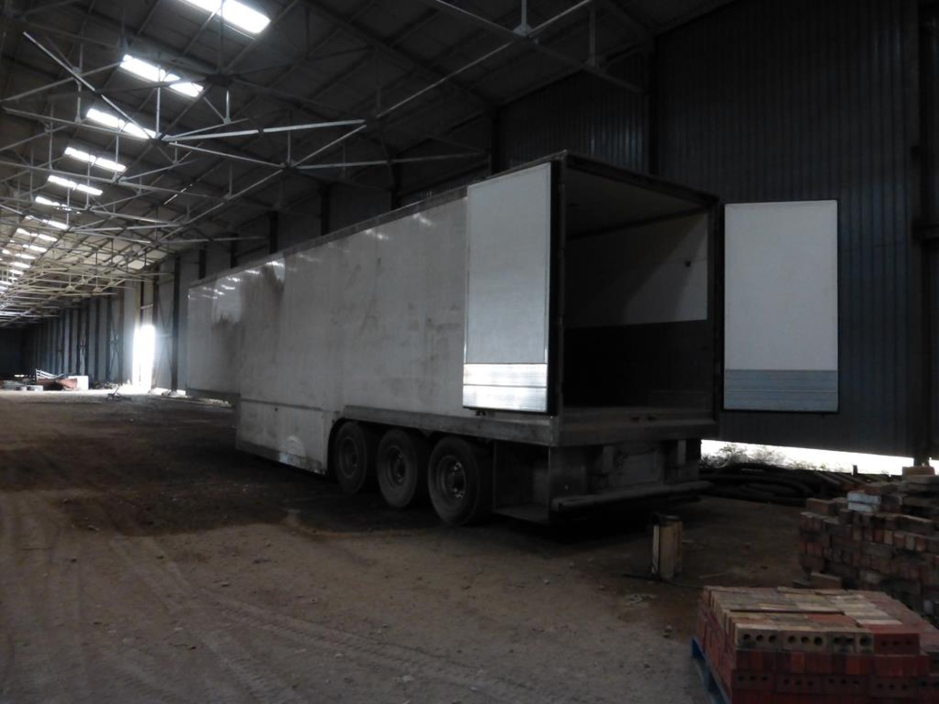 40ft Triaxle Lorry Trailer - Image 3 of 7