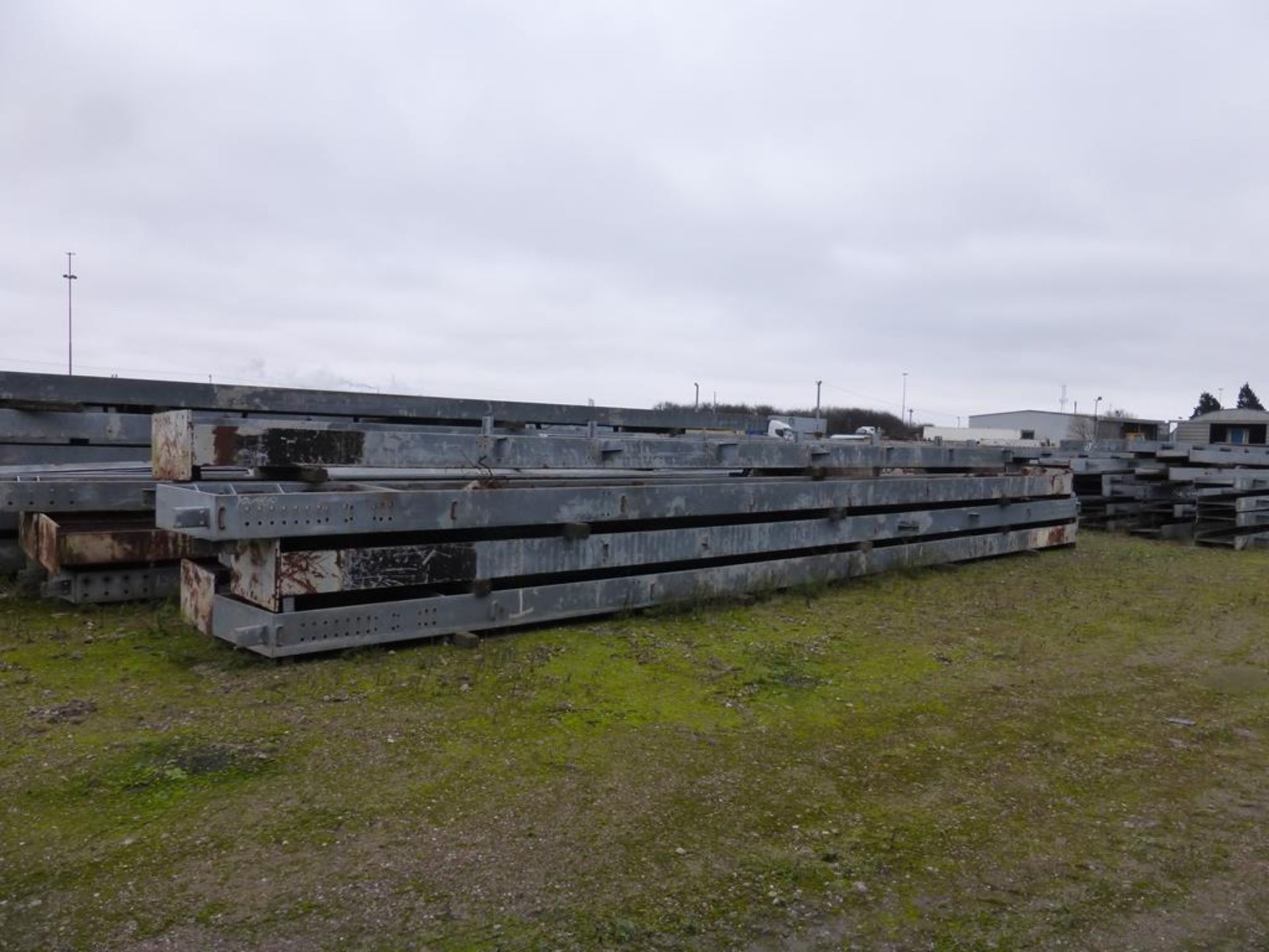 Steel framework for a portal framed building - Image 24 of 30