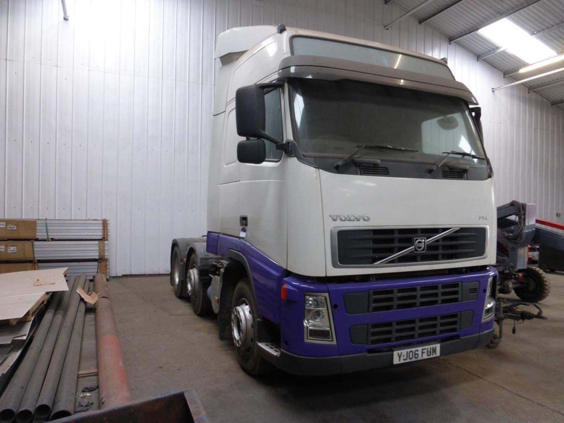 2006 Volvo FH12-16 Triaxle Tractor Unit - Image 2 of 12