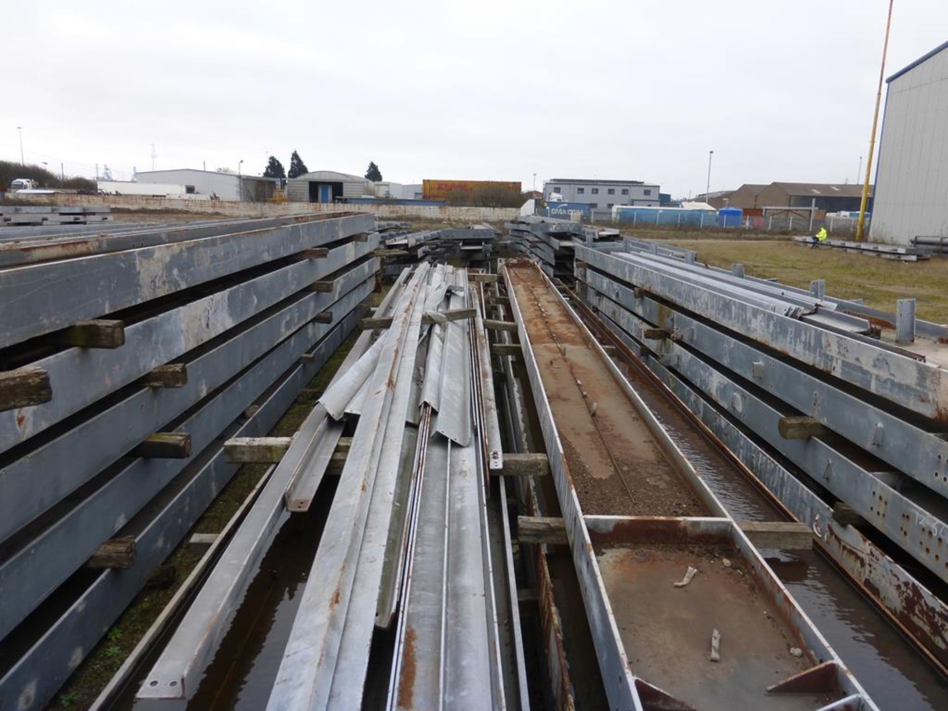 Steel framework for a portal framed building - Image 23 of 30