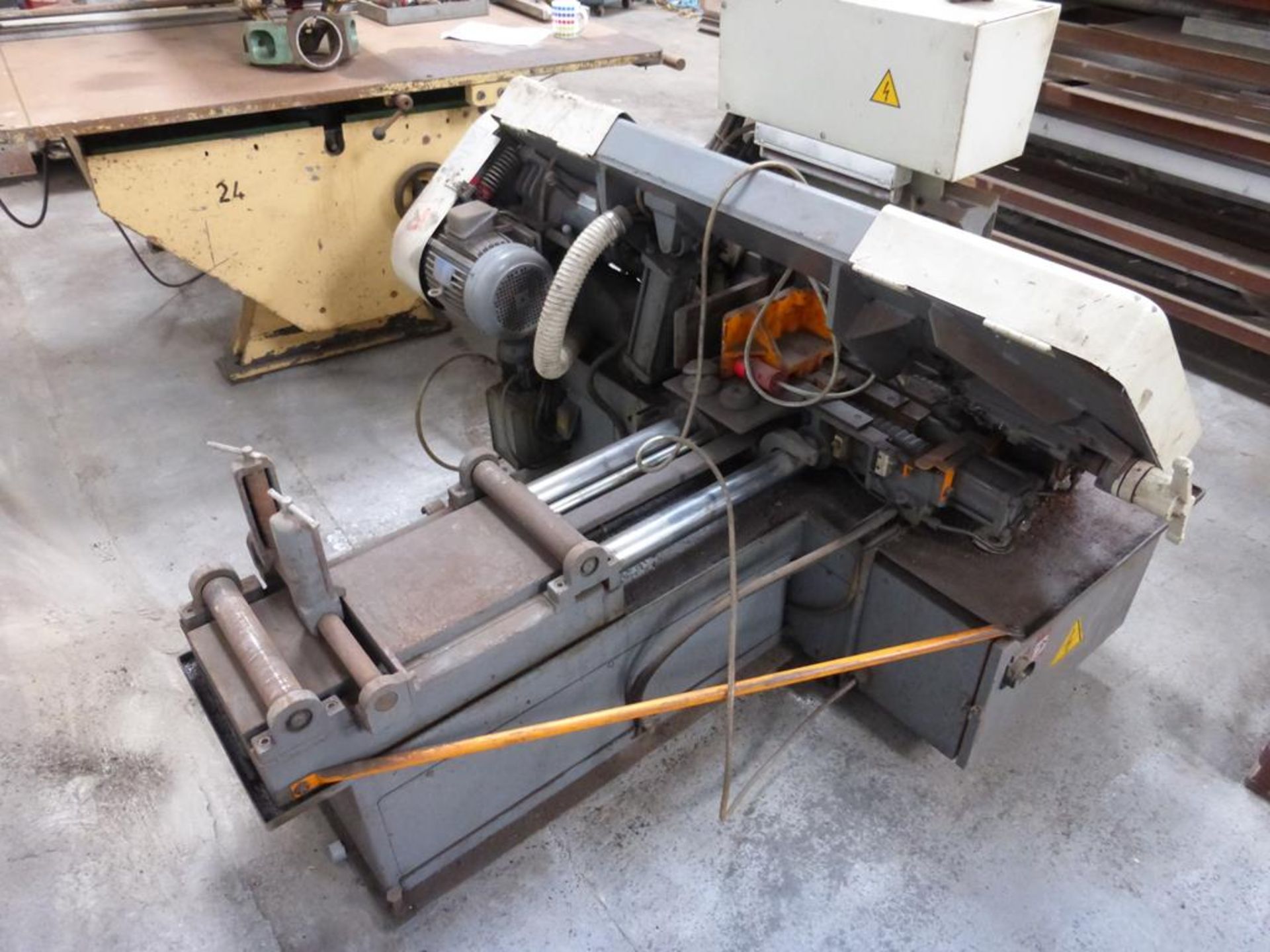 Chun Jei Horizontal Metal Bandsaw - Image 4 of 6