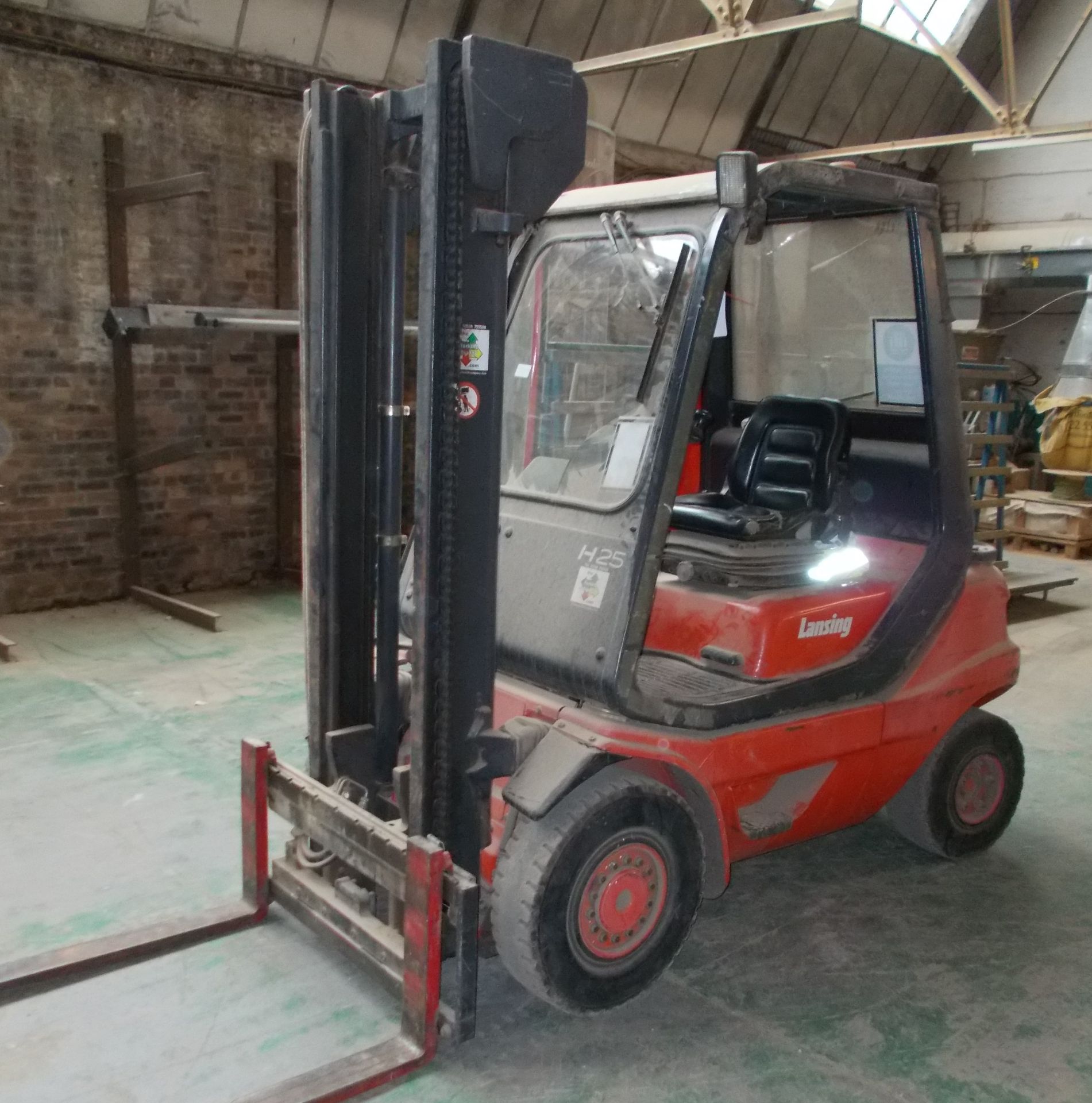 Lansing H25 diesel forklift truck, type H25D-03, s