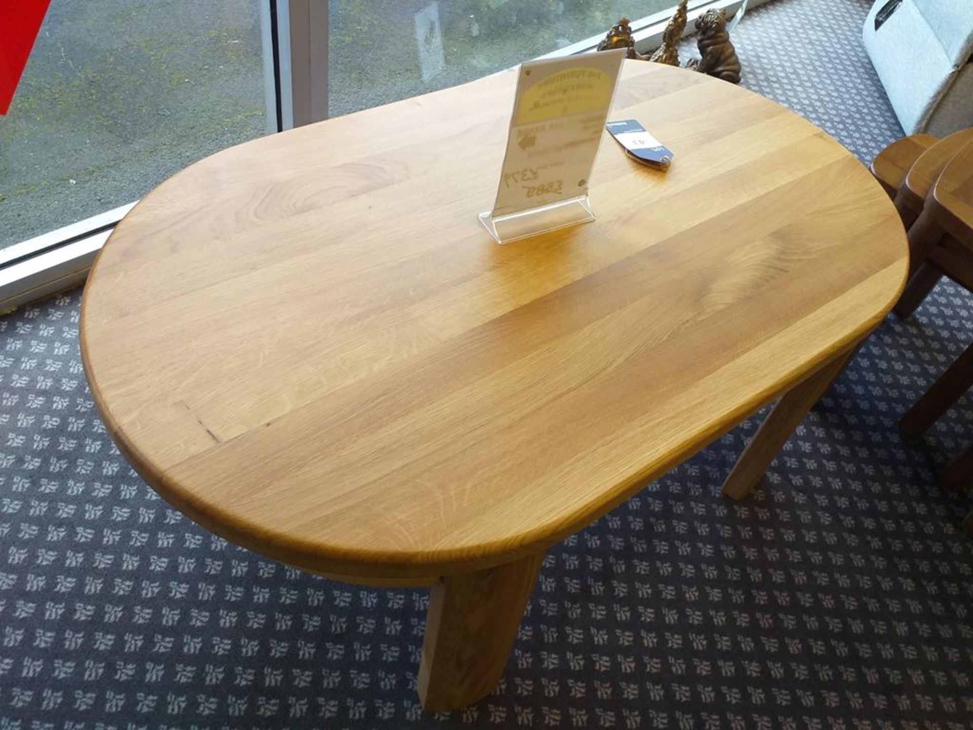 Sorento oak table - Image 3 of 4