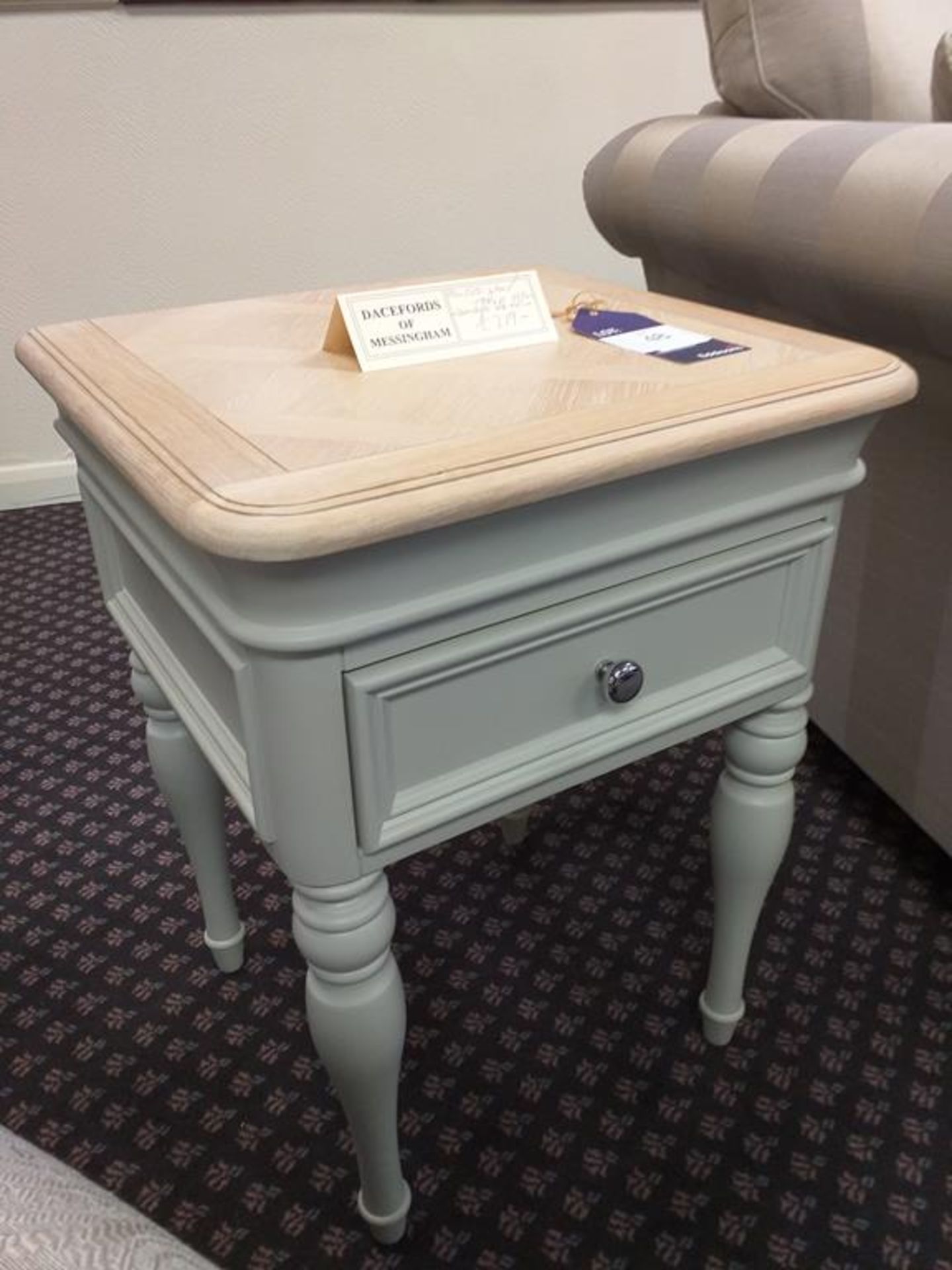 Lamp table with smoked oak top - Image 2 of 3