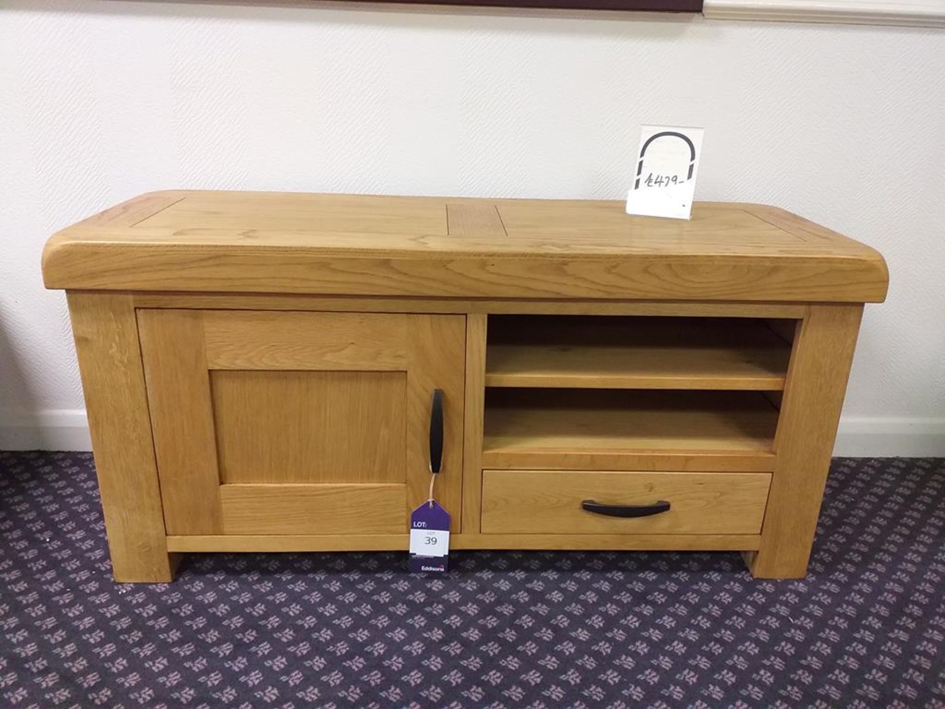 Edale Oak Door & Drawer TV Unit