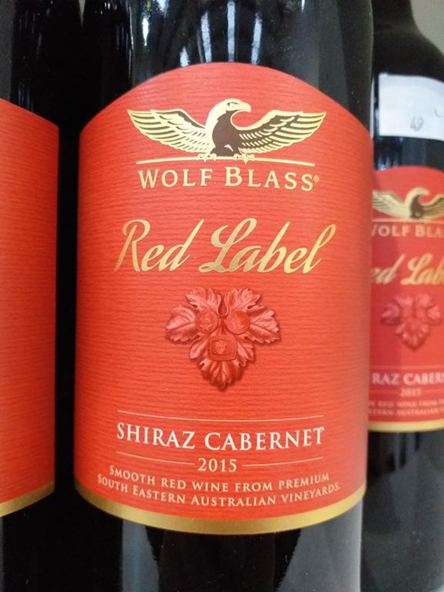 Fifteen bottles of Wolf Blass Red Label Shiraz Cabernet 2015 red wine - Image 2 of 3