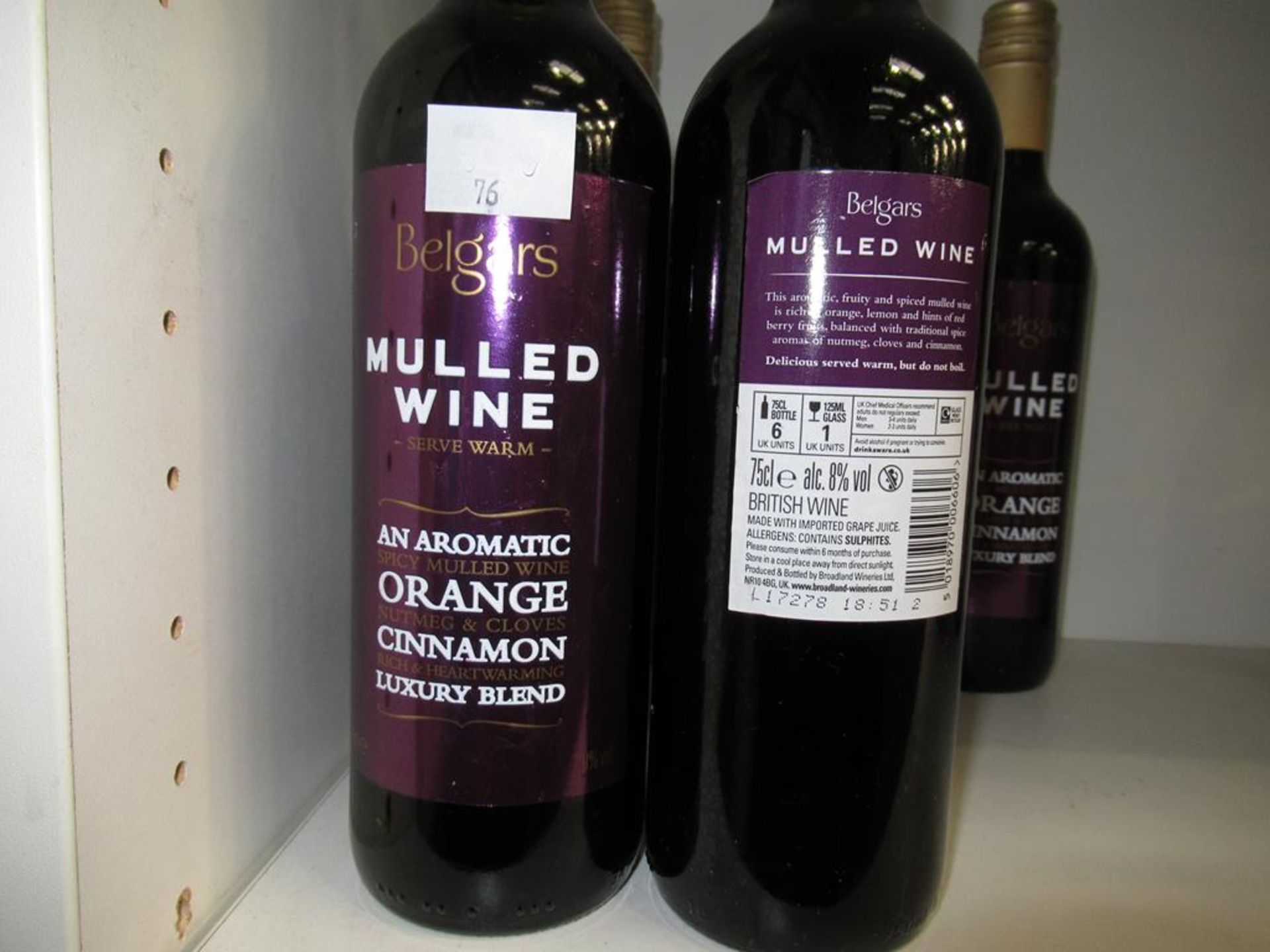 Nine bottles of Belgars mulled wine, three bottles of Trivento 2016 Chardonnay white wine, five bott - Image 4 of 7