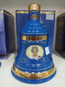 Bell's Extra Special Old Scotch Whisky Decanter celebrating the 75th birthday of HM Queen Elizabeth