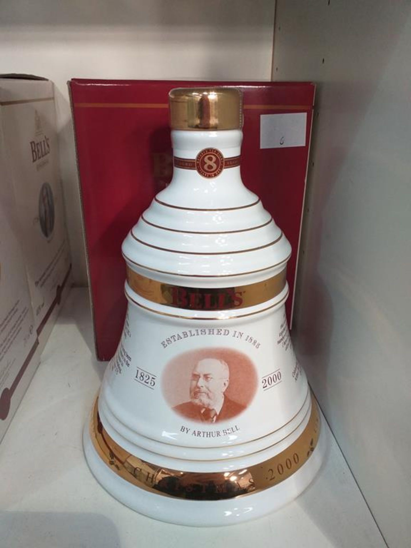 Two Bell's Extra Special Old Scotch Whisky limited edition Christmas 2000 Decanters one 80% full - Image 2 of 7