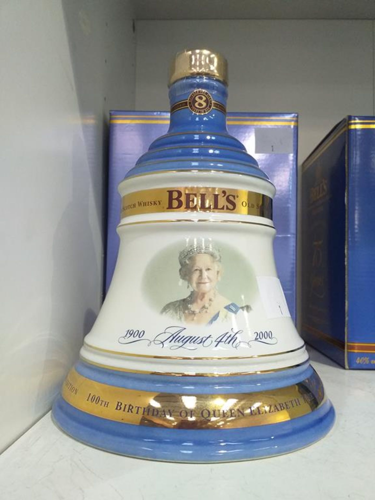 Bell's Extra Special Old Scotch Whisky Decanter