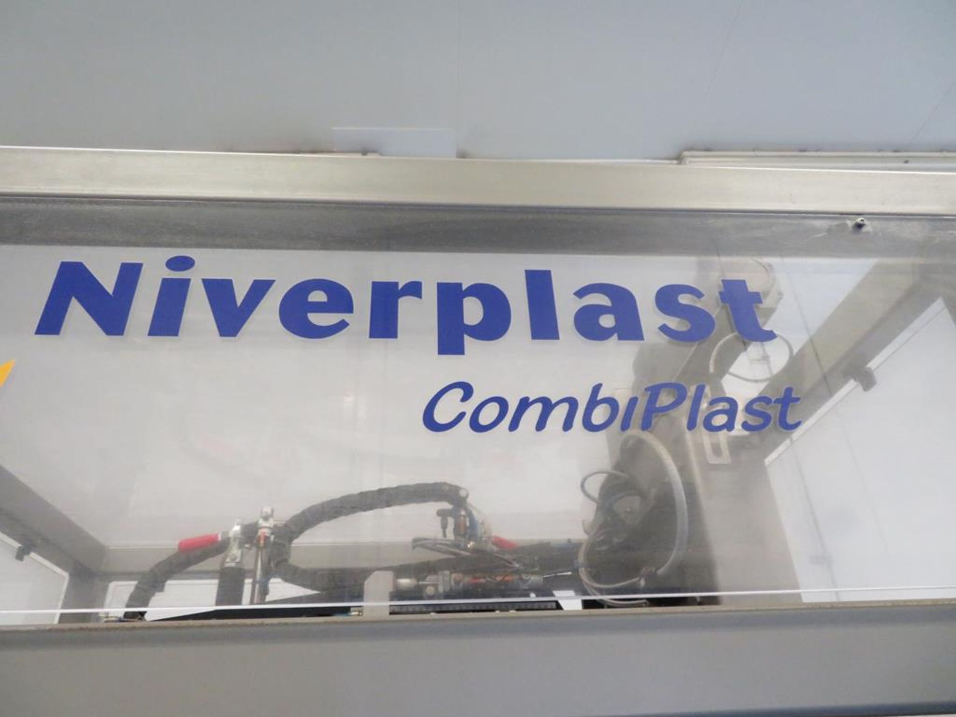 2013 Niverplast Box Erector, Conveyor, Acrylic Slat Belt & Jonge Conveyor - Image 2 of 27