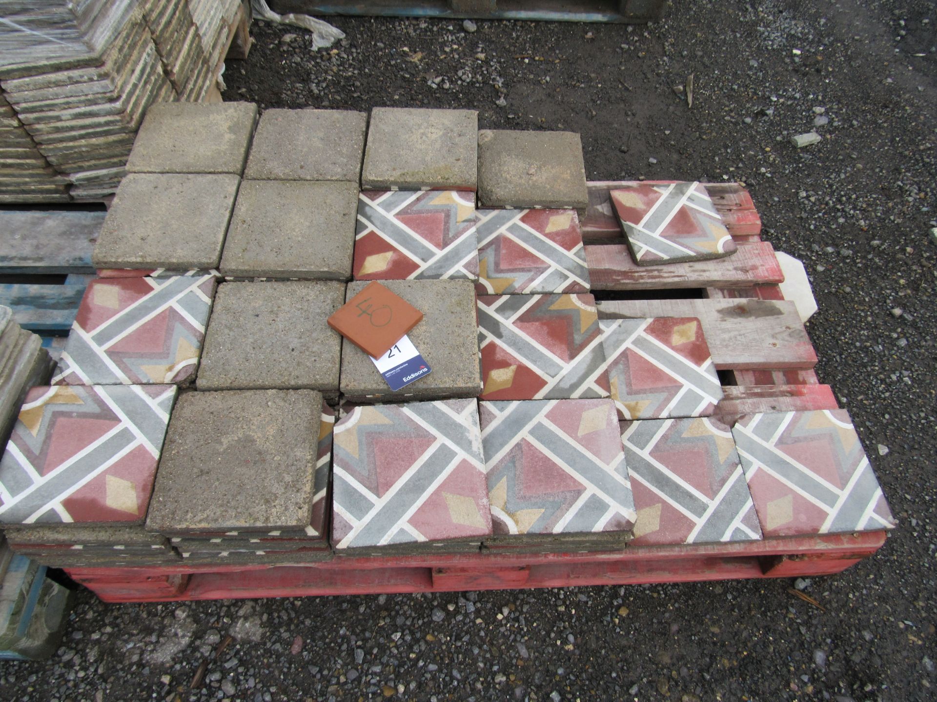 Quantity Reclaimed Tiles to Pallet - Image 2 of 2