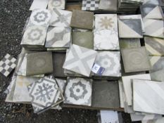 Large Quantity Geometric White/Grey Tiles to 6 Pallets