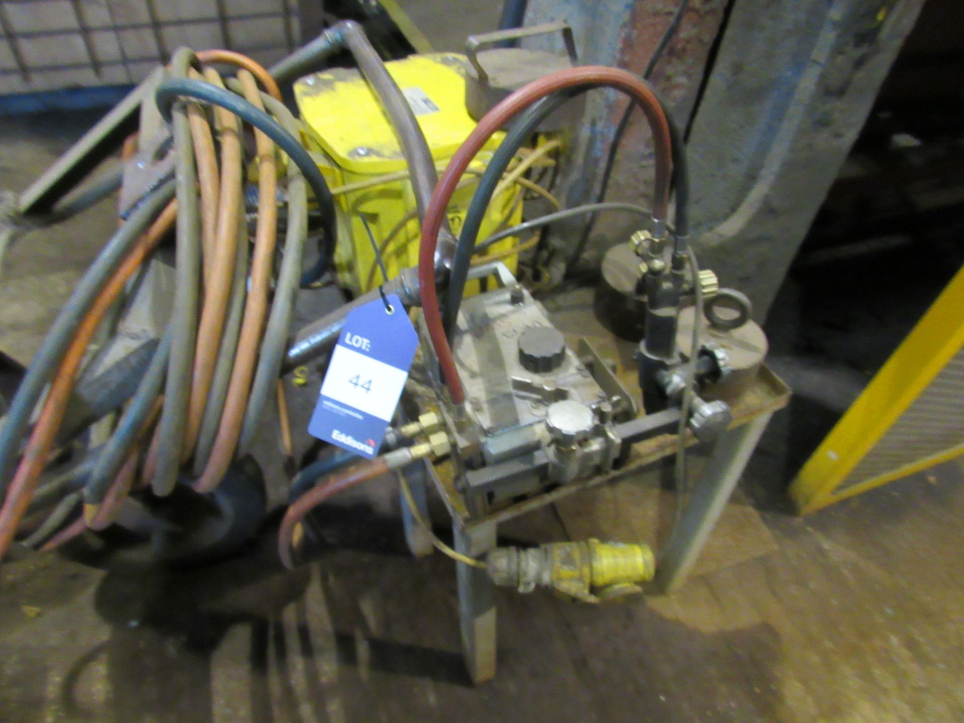 OxyAcetylene Track Burner with 2500va Transformed - Image 3 of 3