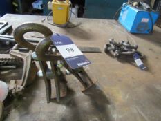 Pair of Lifting Clamp