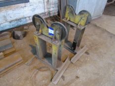 2 Rotary Pipe Stands