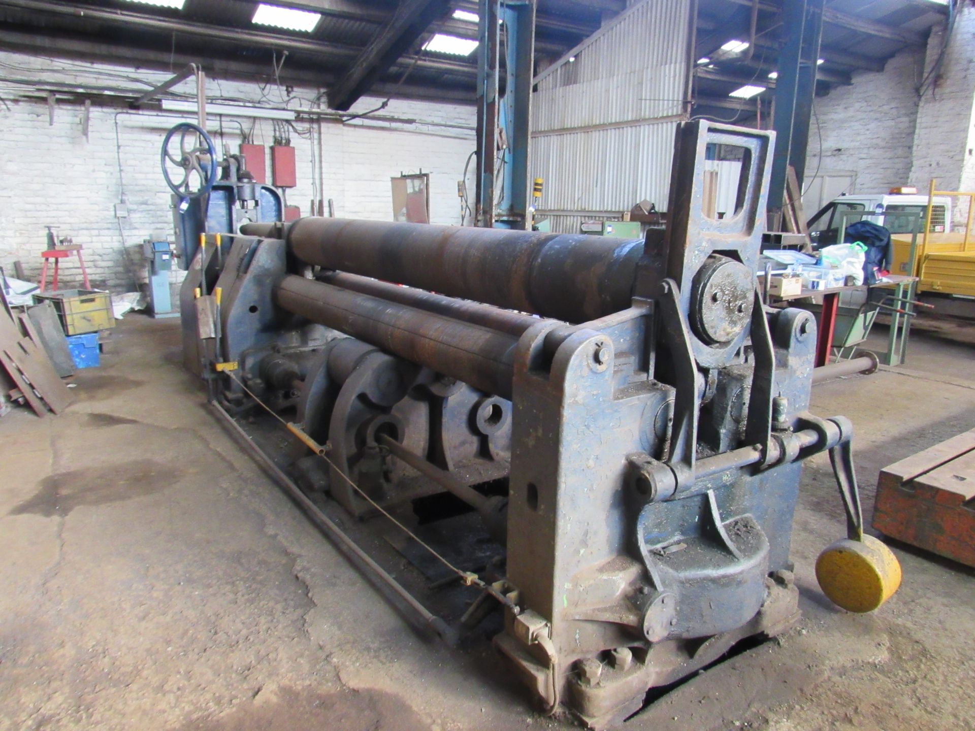 Large capacity bending rolls 3000 x 10mm capacity (after the removal of the lot purchaser is to comp - Image 3 of 5