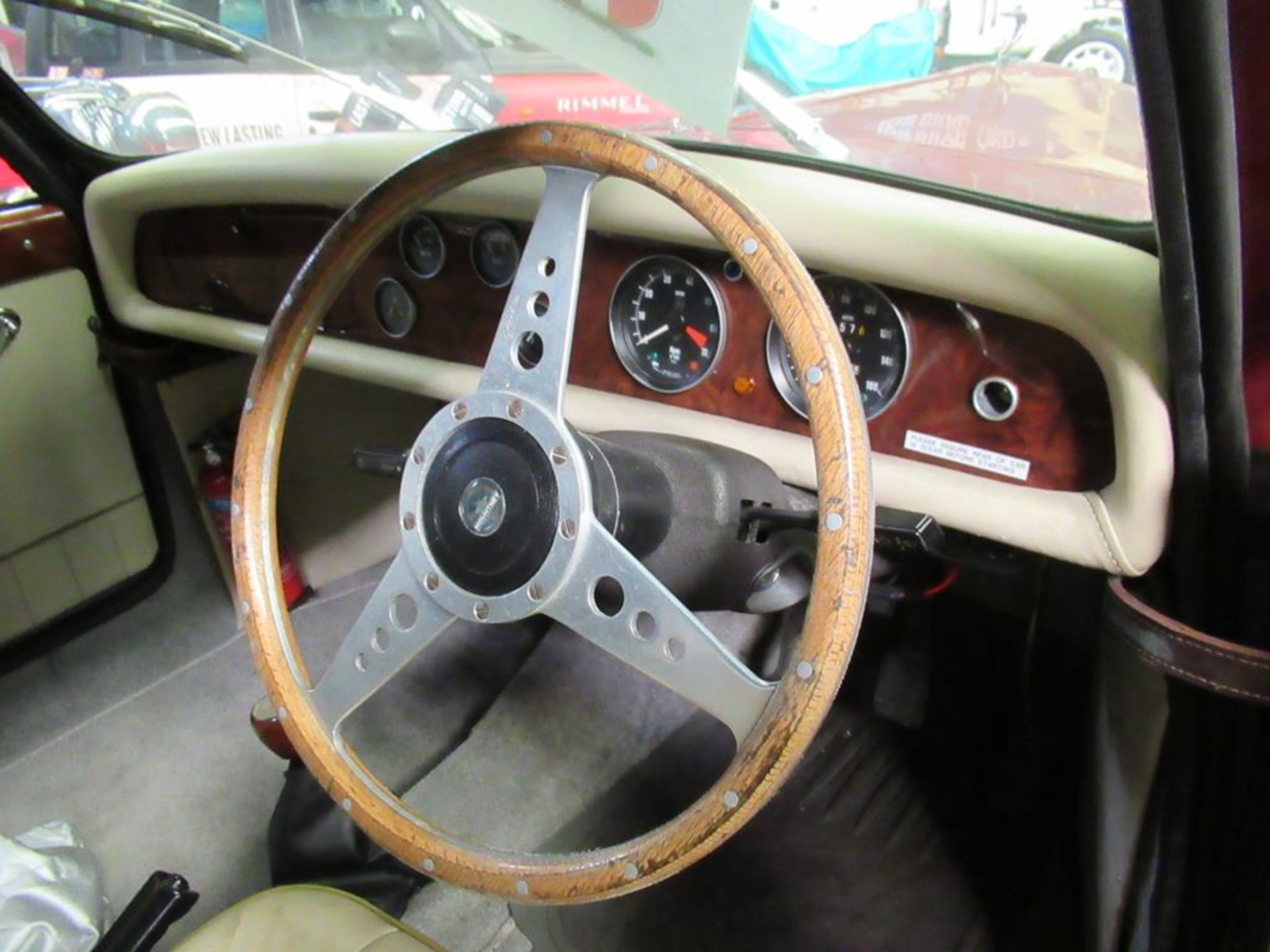 1980 “Roxy” classic Beauford Tourer Convertible 1930’s Style Replica. (reg: NJI 3787) - Image 6 of 12