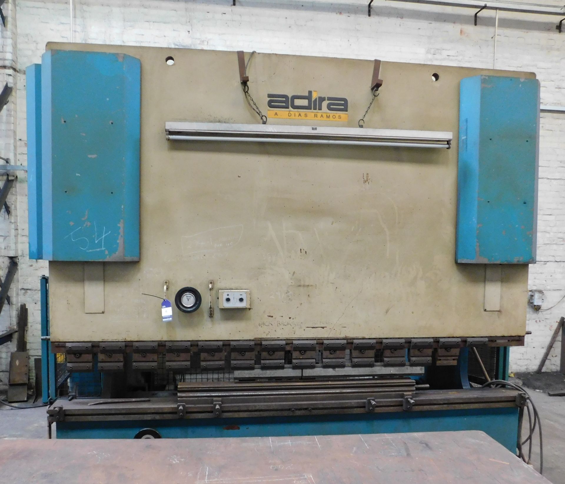 Adira QHD-20030 Press Brake 2000kw x 3050mm, Seria - Image 3 of 5