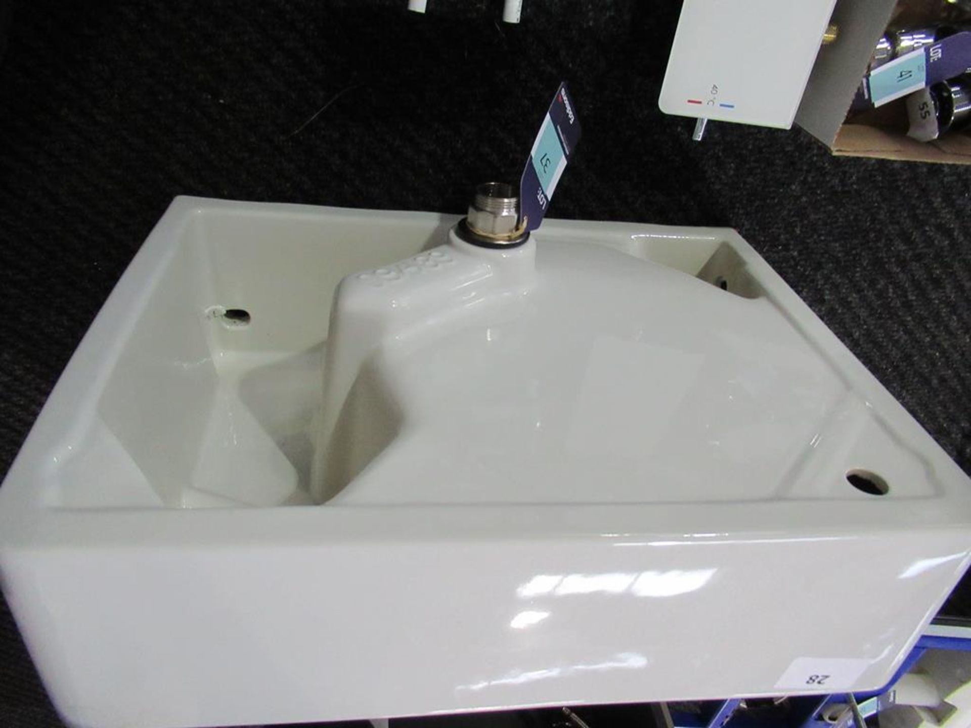 Duravit Scola wash basin (600mm) left - Image 3 of 3