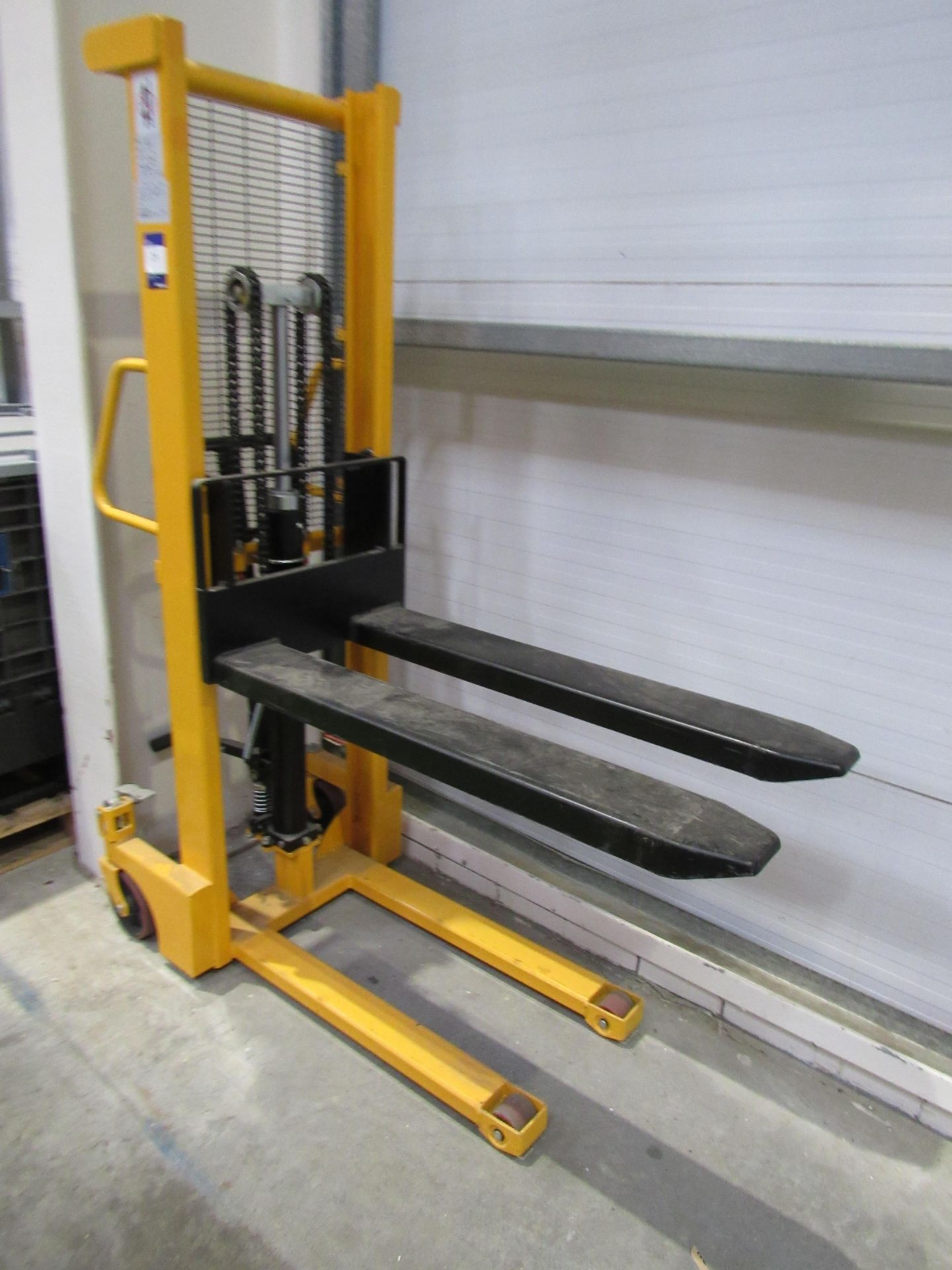 PJW SFH15 Manual Pedestrian Stacker Truck, Serial - Image 3 of 5