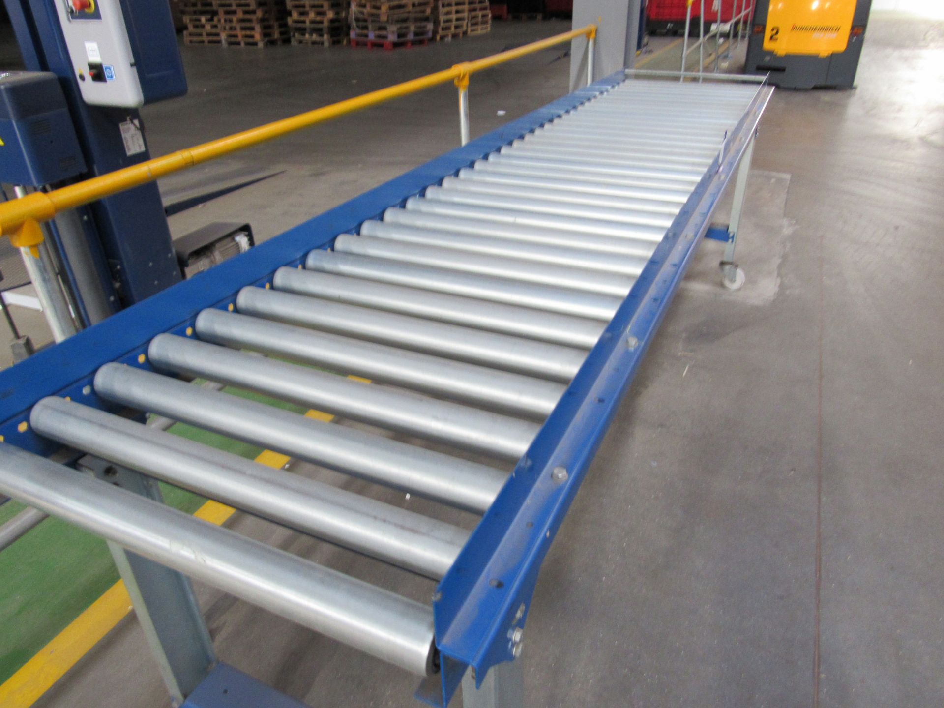 Mobile Roller Conveyor 2.5m x 0.5m, Approx. - Image 3 of 3