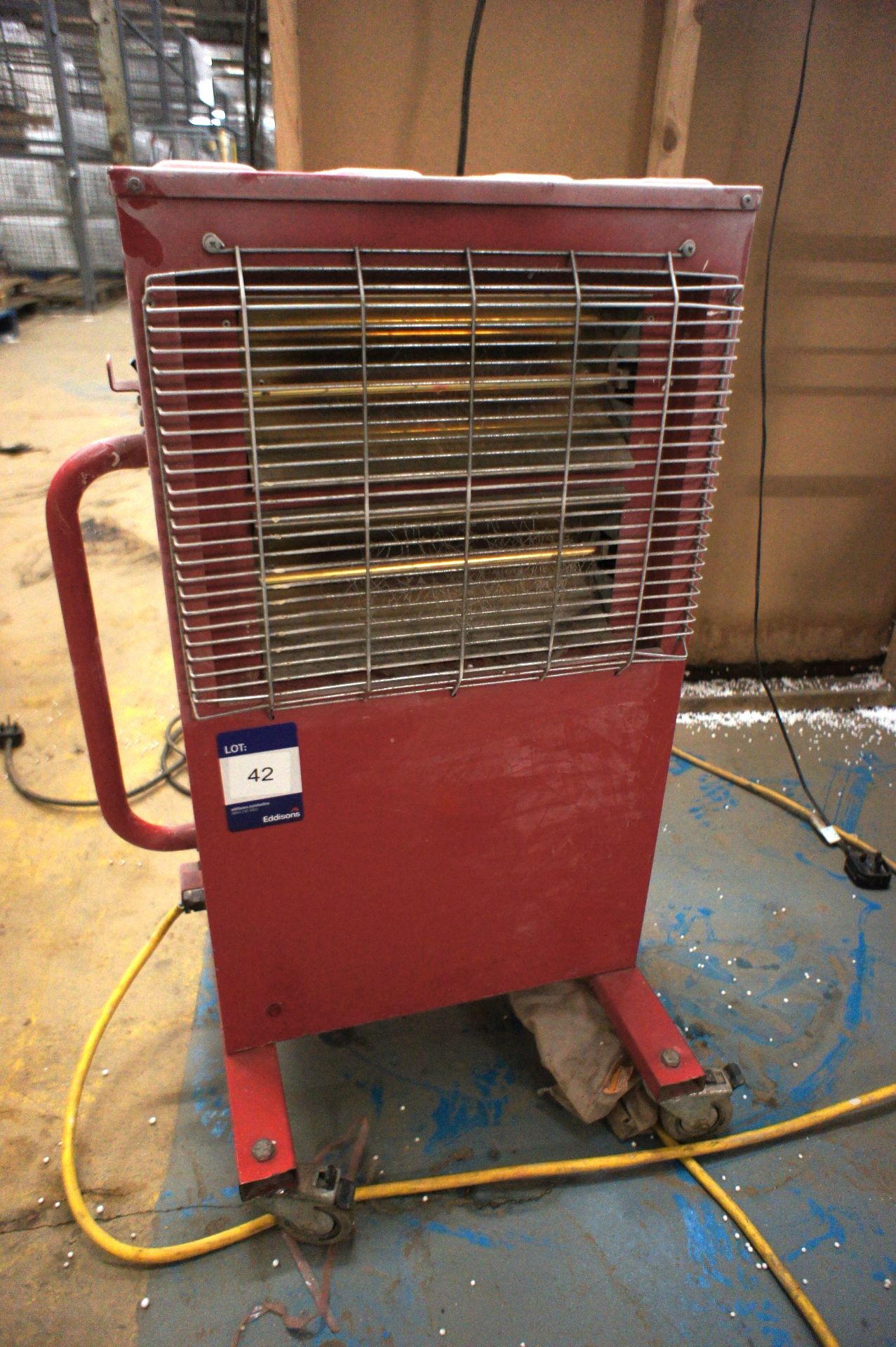 Mobile Halogen Heater 3000w, 110v - Image 2 of 2