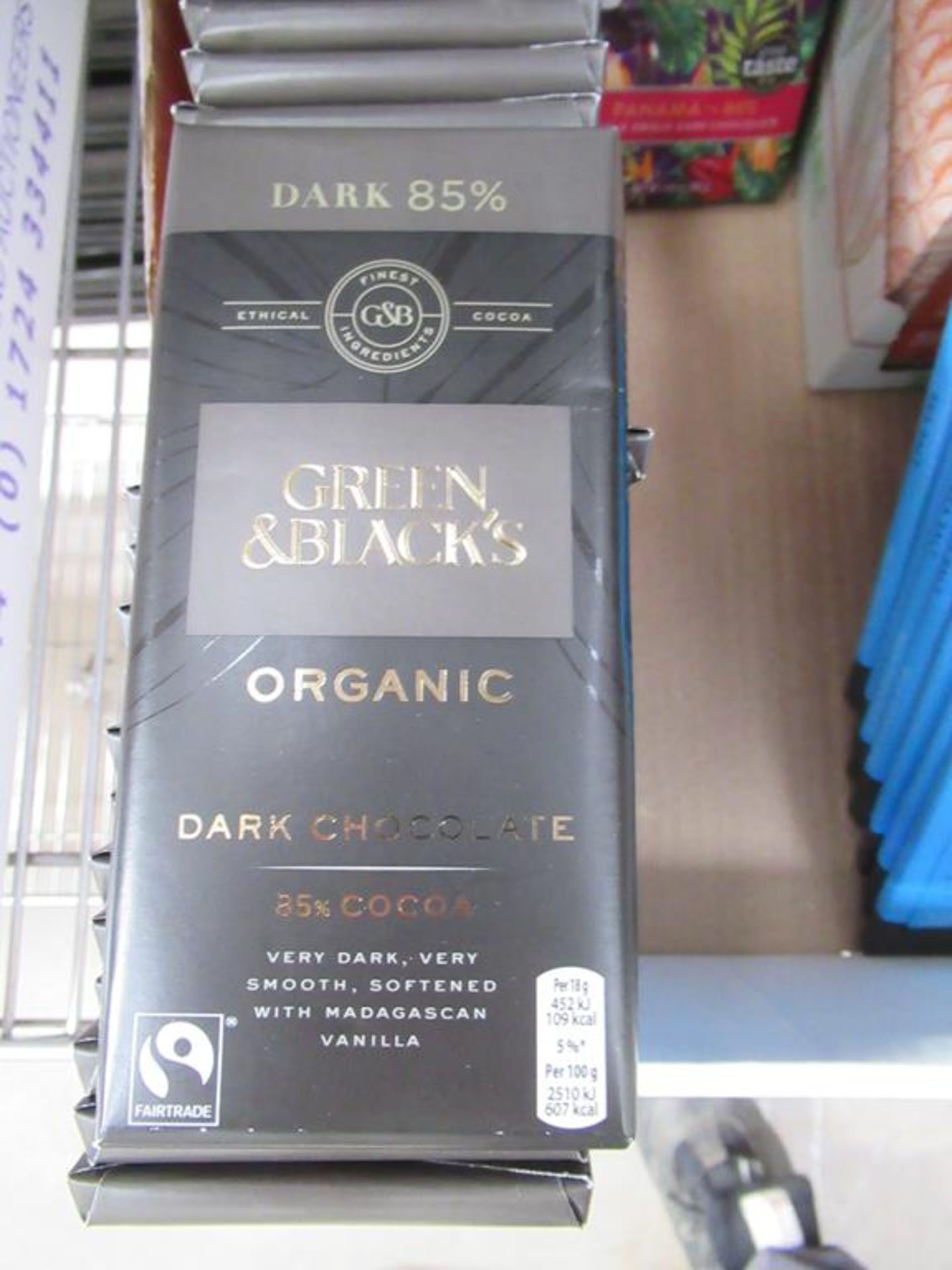 Box of assorted dark chocolate together with milk chocolate with sea salt - Image 3 of 6