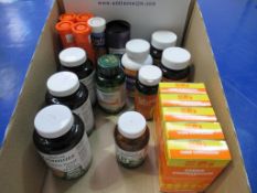 A mixed lot of 20 supplements to include HRI Clear Complexion tablets, Natures Aid Vitamin C, Nature