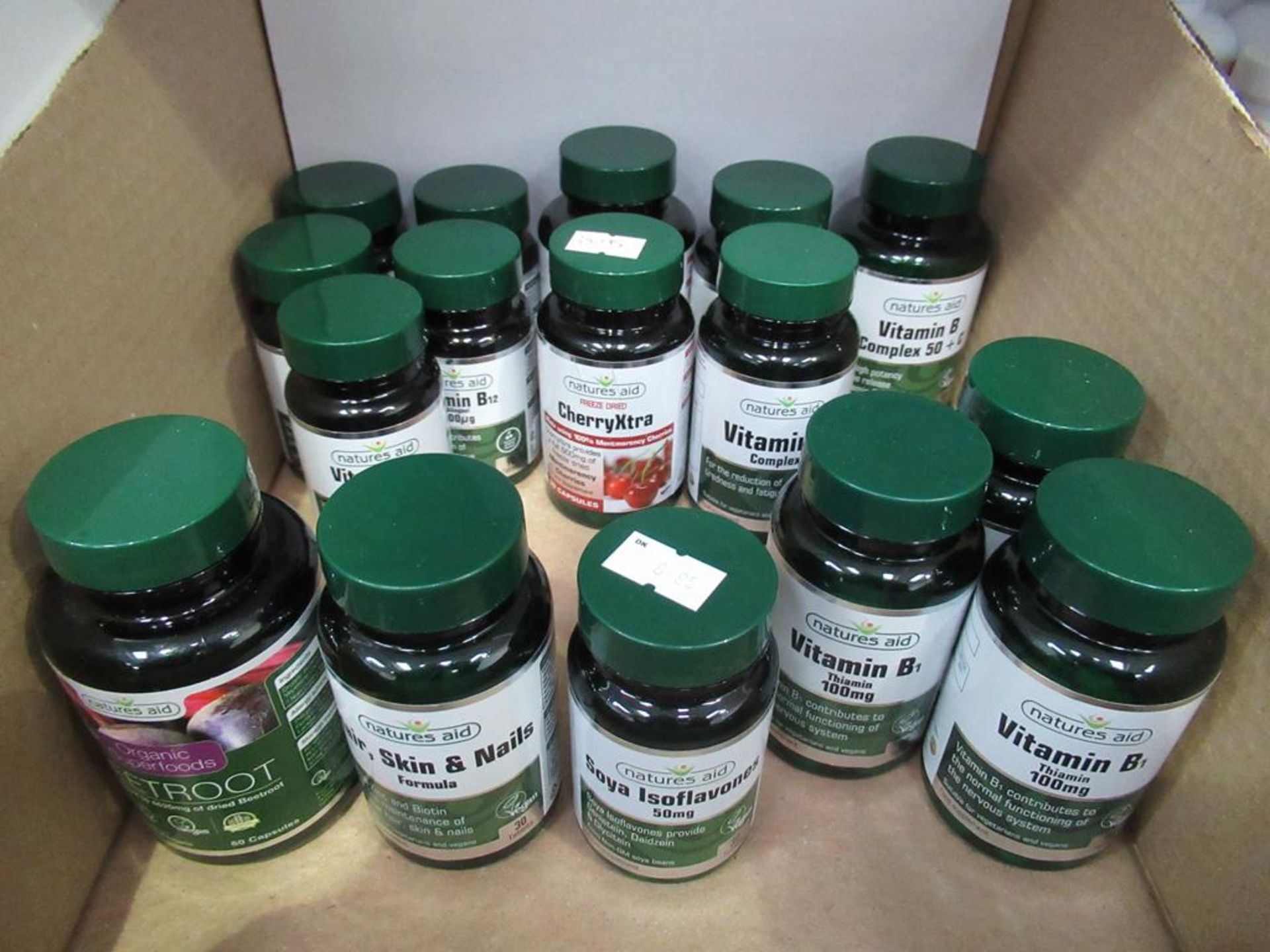 16 x Natures Aid Supplements