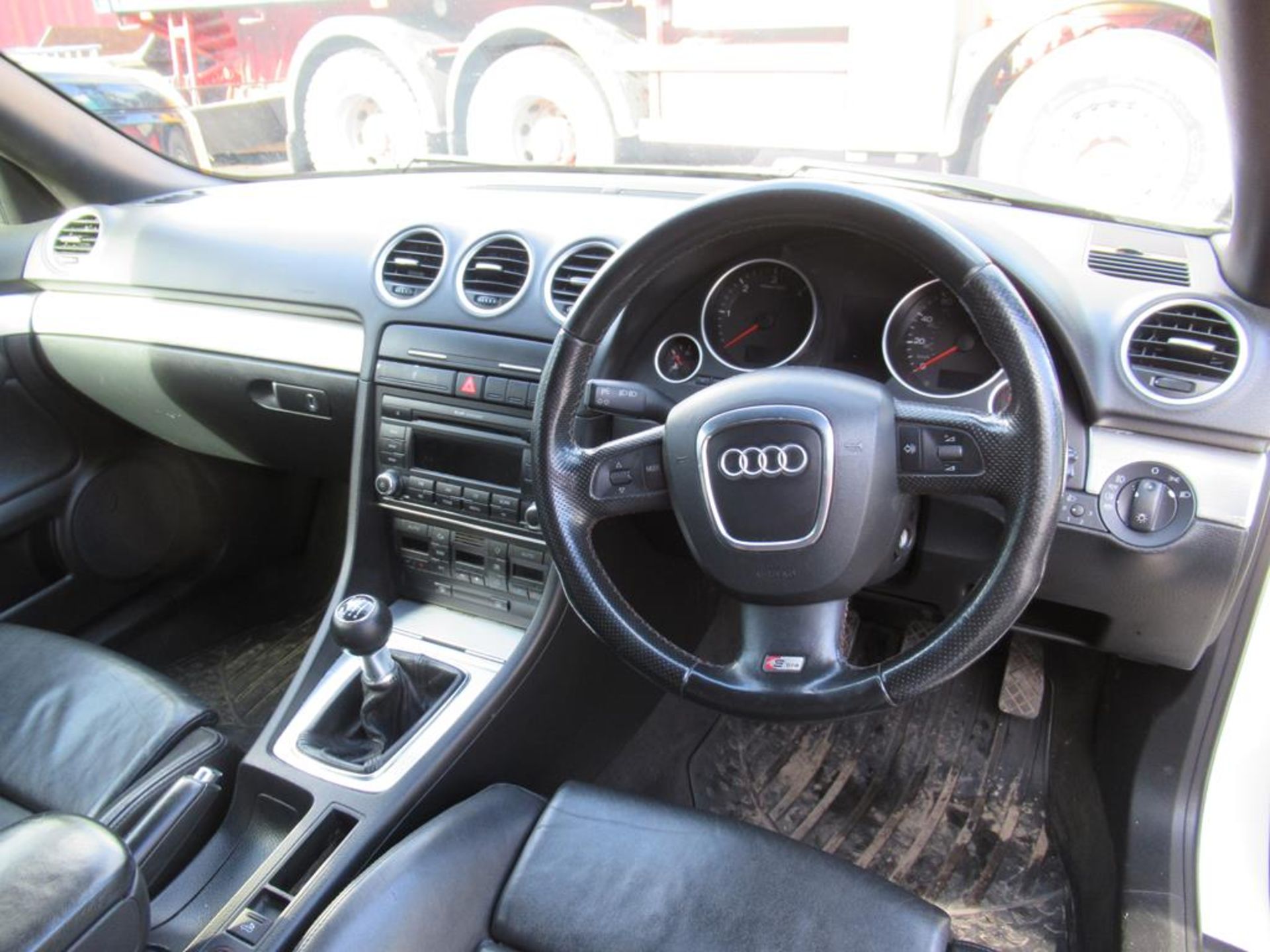 An Audi S Line TDI 140 convertible - Image 13 of 14