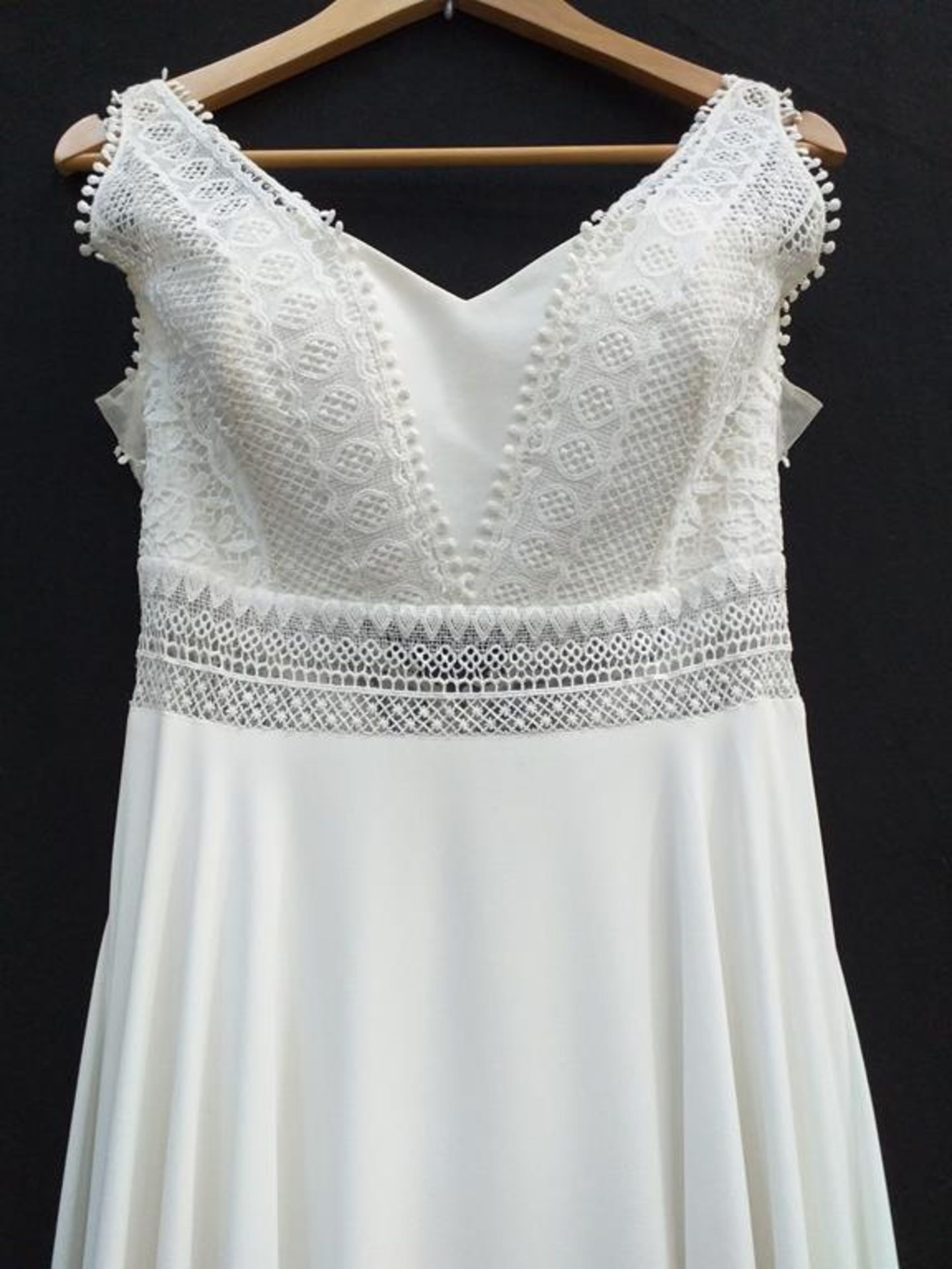 Rembo Styling Honey Bear wedding dress - Image 2 of 12