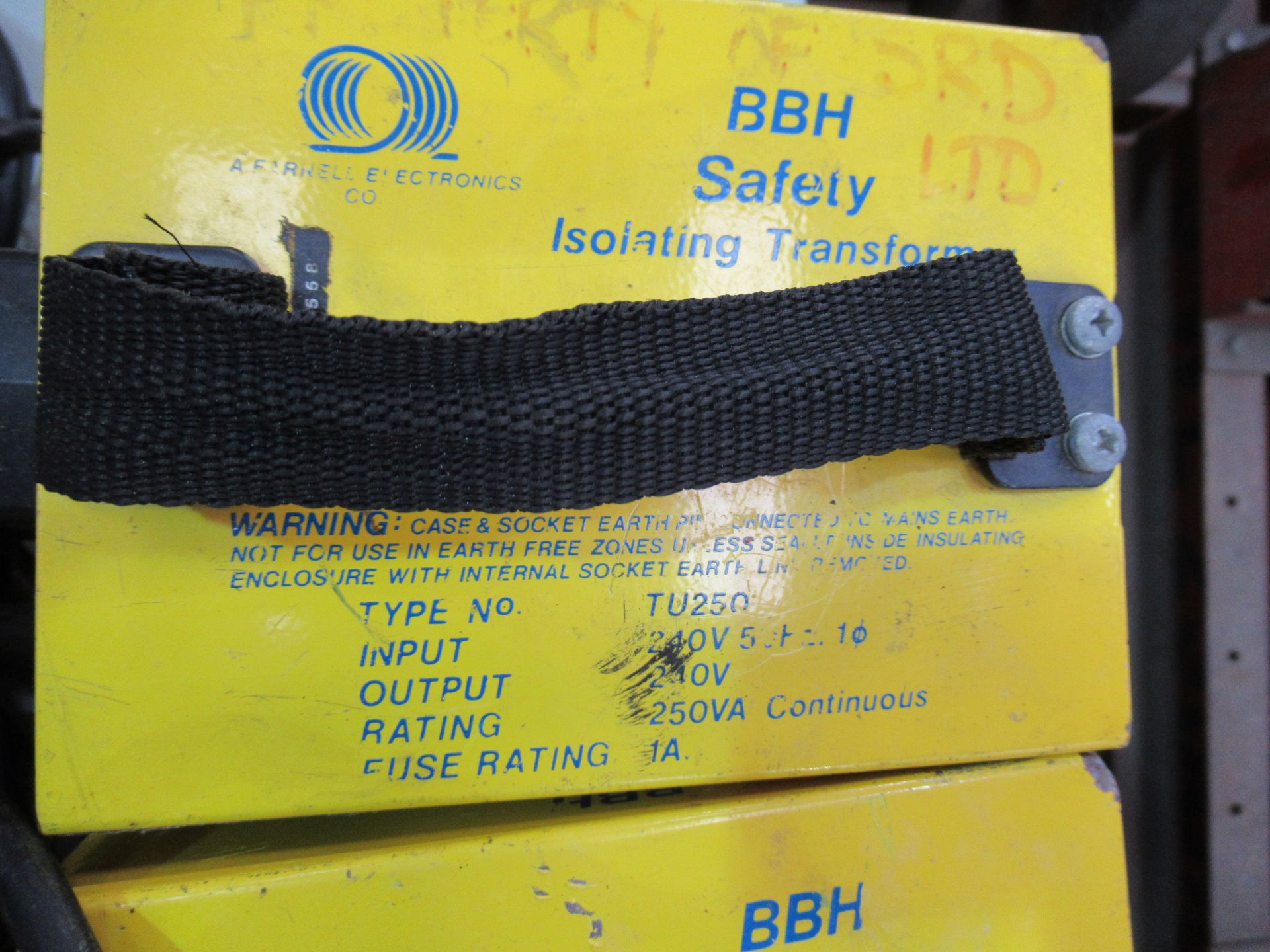 11 x BBH Safety Isolation Transformers - Image 2 of 2