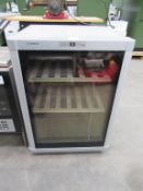 A Bosch Under Counter Glass Fronted Display Cabinet, Please note there is a £5 plus VAT Lift Out Fee