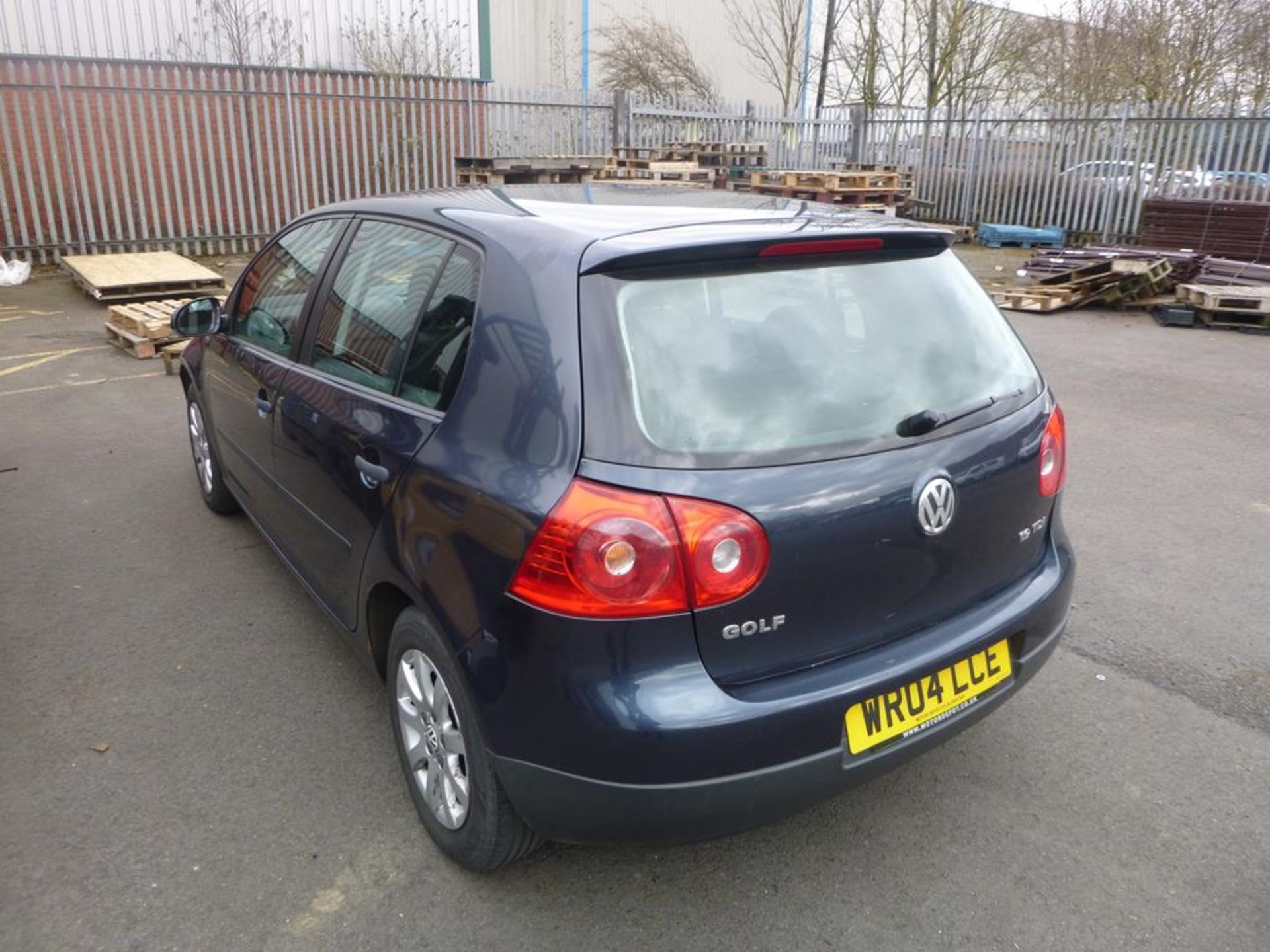 A VW Golf TDI SE 5 door hatchback - Image 4 of 14