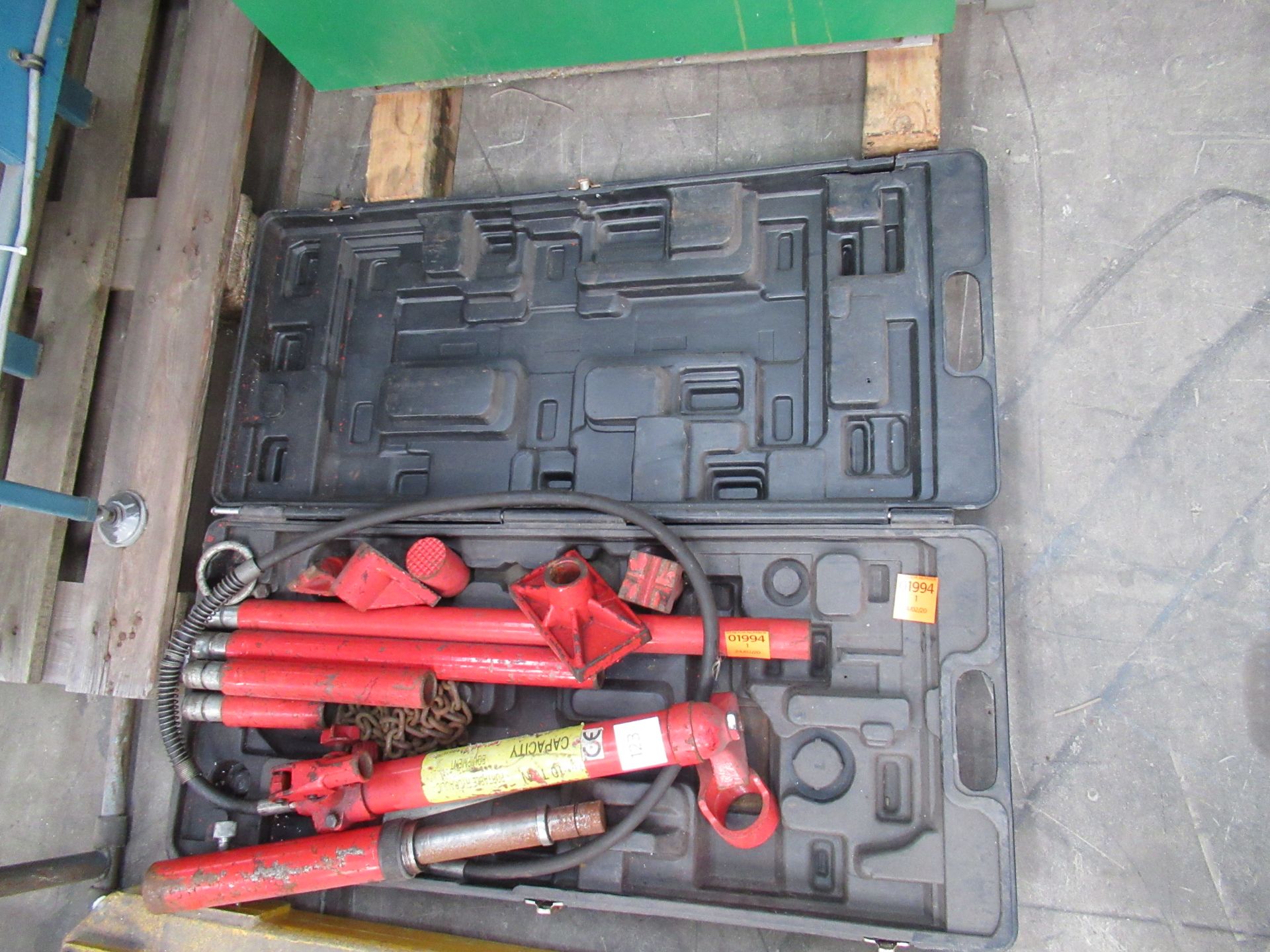A Portable Hydraulic Power Pack
