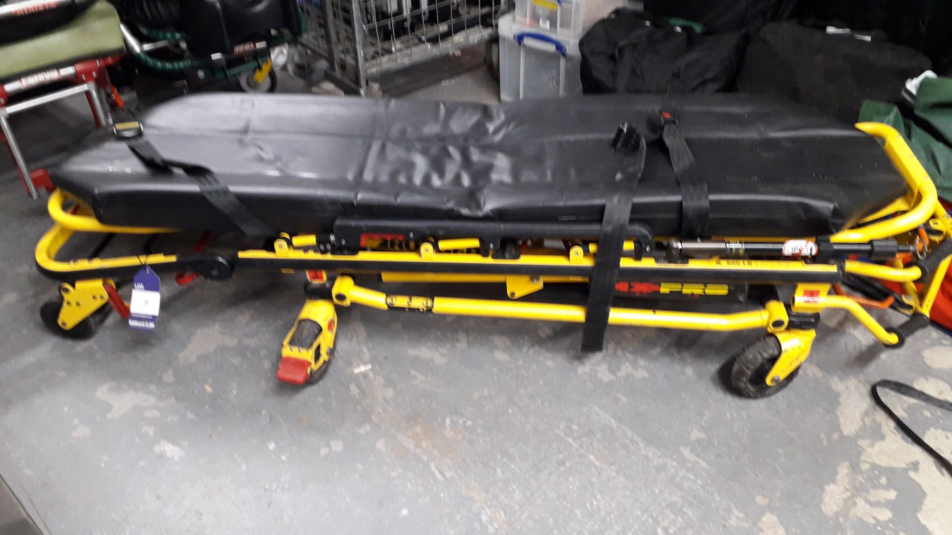 Stryker Mx Pro 6080 Stretcher