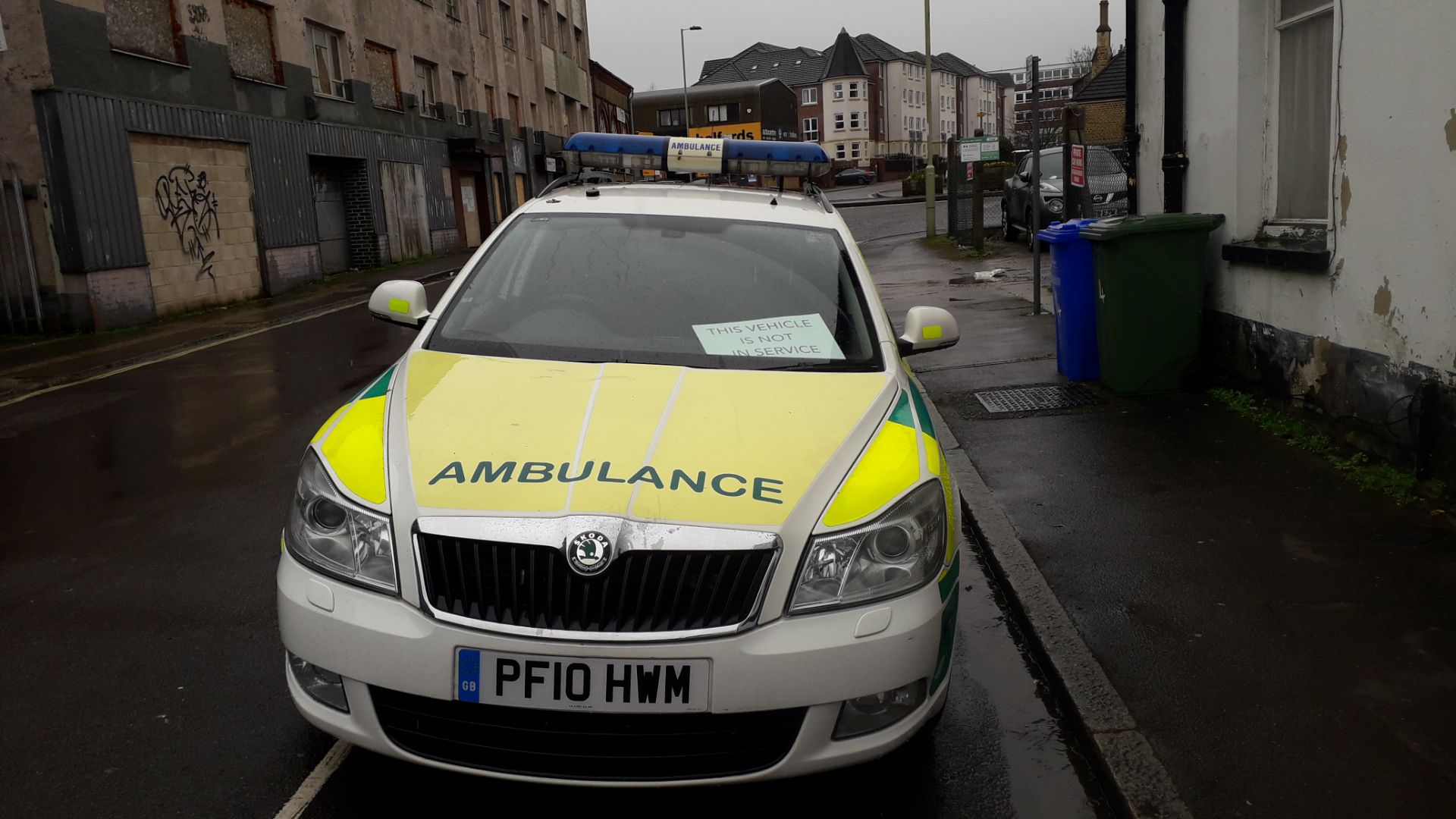 Response Car Skoda Octavia, Registration PF10 HWM, - Image 2 of 12